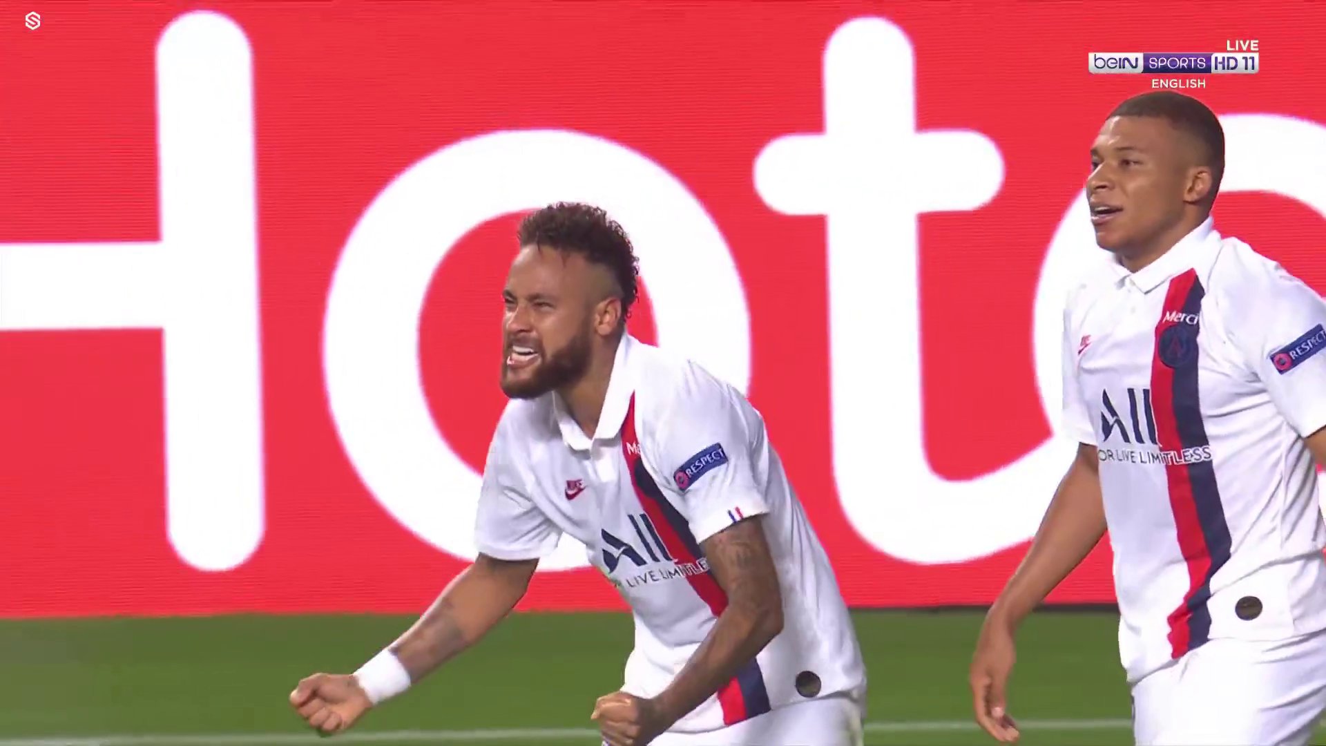 Twitter komentuje wygraną PSG. "To jest historyczny występ Neymara. Szaleństwo"