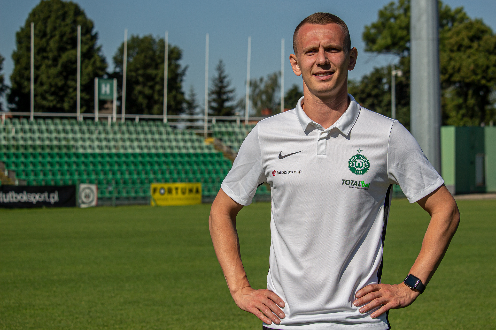 Mateusz Kuzimski w Warcie Poznań. Podpisał roczny kontrakt z beniaminkiem PKO Ekstraklasy