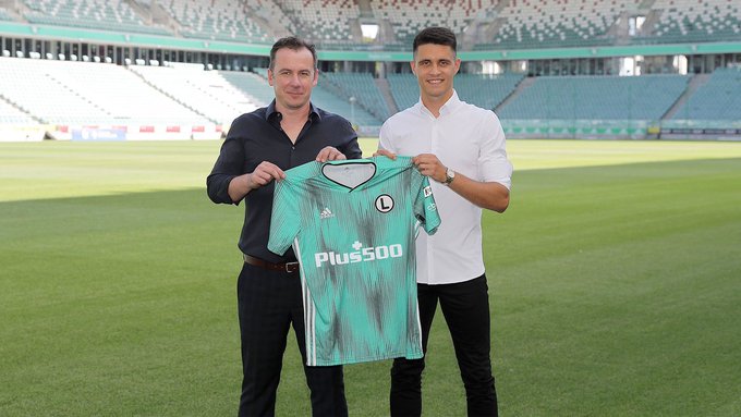 Bartosz Kapustka o kulisach transferu do Legii Warszawa. "Sytuacja była bardzo dynamiczna"