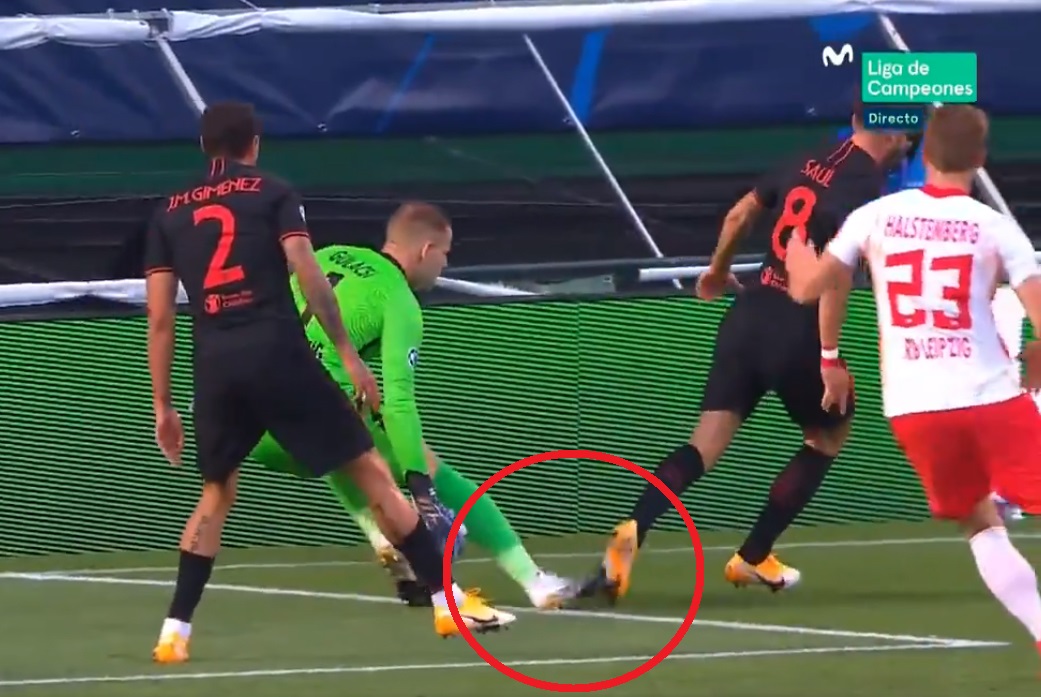 Szymon Marciniak skrzywdził Atletico Madryt? "To był karny. Głupi, ale karny" [WIDEO]