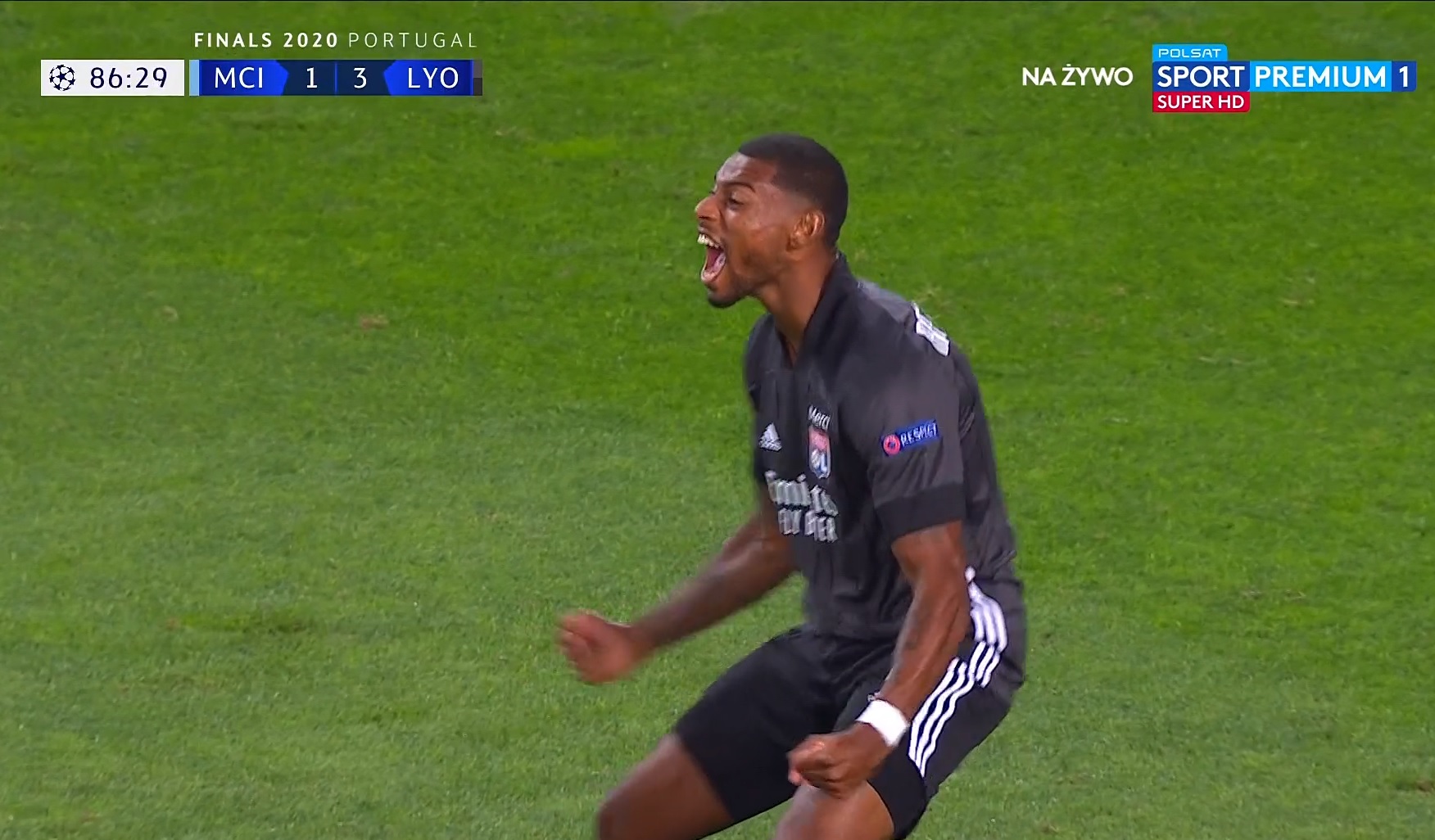 Manchester City na kolanach! Olympique Lyon wygrywa z drużyną Pepa Guardioli 3:1 [WIDEO]
