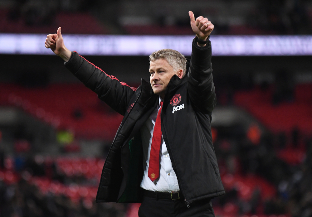 Nowy stoper coraz bliżej Manchesteru United. "Czerwone Diabły" ubiegły Real Madryt
