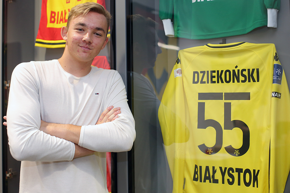 Xavier Dziekoński podpisał nową umowę z Jagiellonią Białystok
