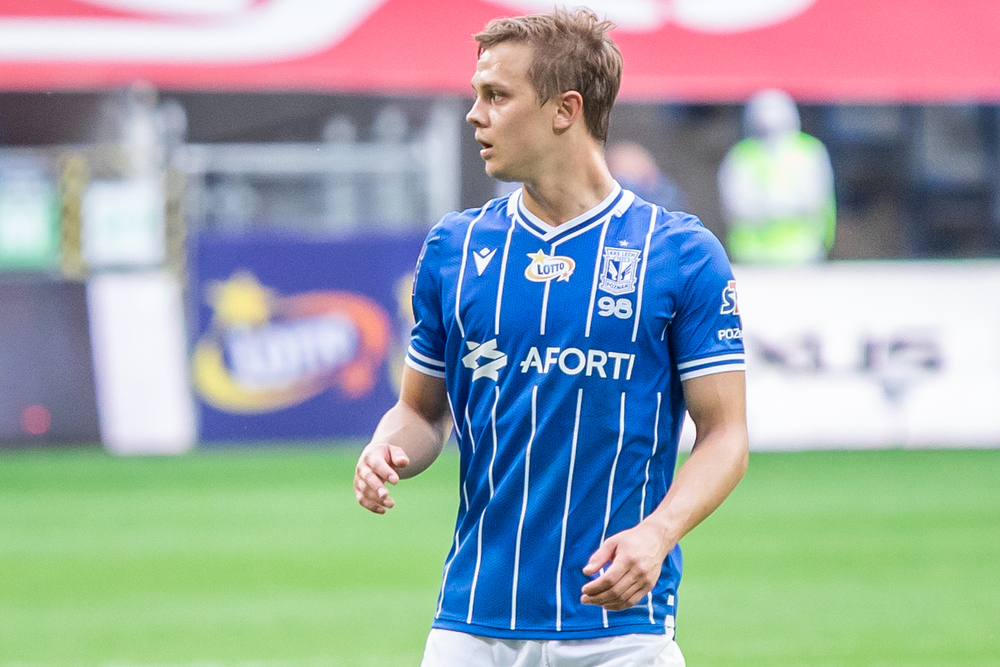 Media: Robert Gumny zagra w Bundeslidze, przeszedł już testy medyczne. Lech Poznań zarobi 3 miliony euro