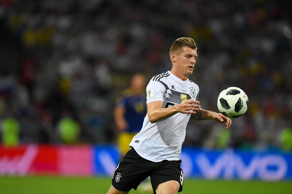 Toni Kroos opuścił zgrupowanie reprezentacji Niemiec. Pomocnik Realu Madryt ma problemy zdrowotne