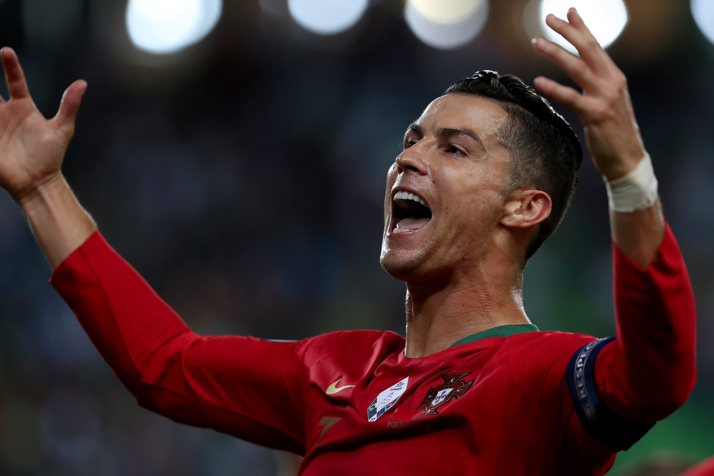 Cristiano Ronaldo nie zagra w hicie z Chorwacją. Portugalczyk został użądlony przez pszczołę