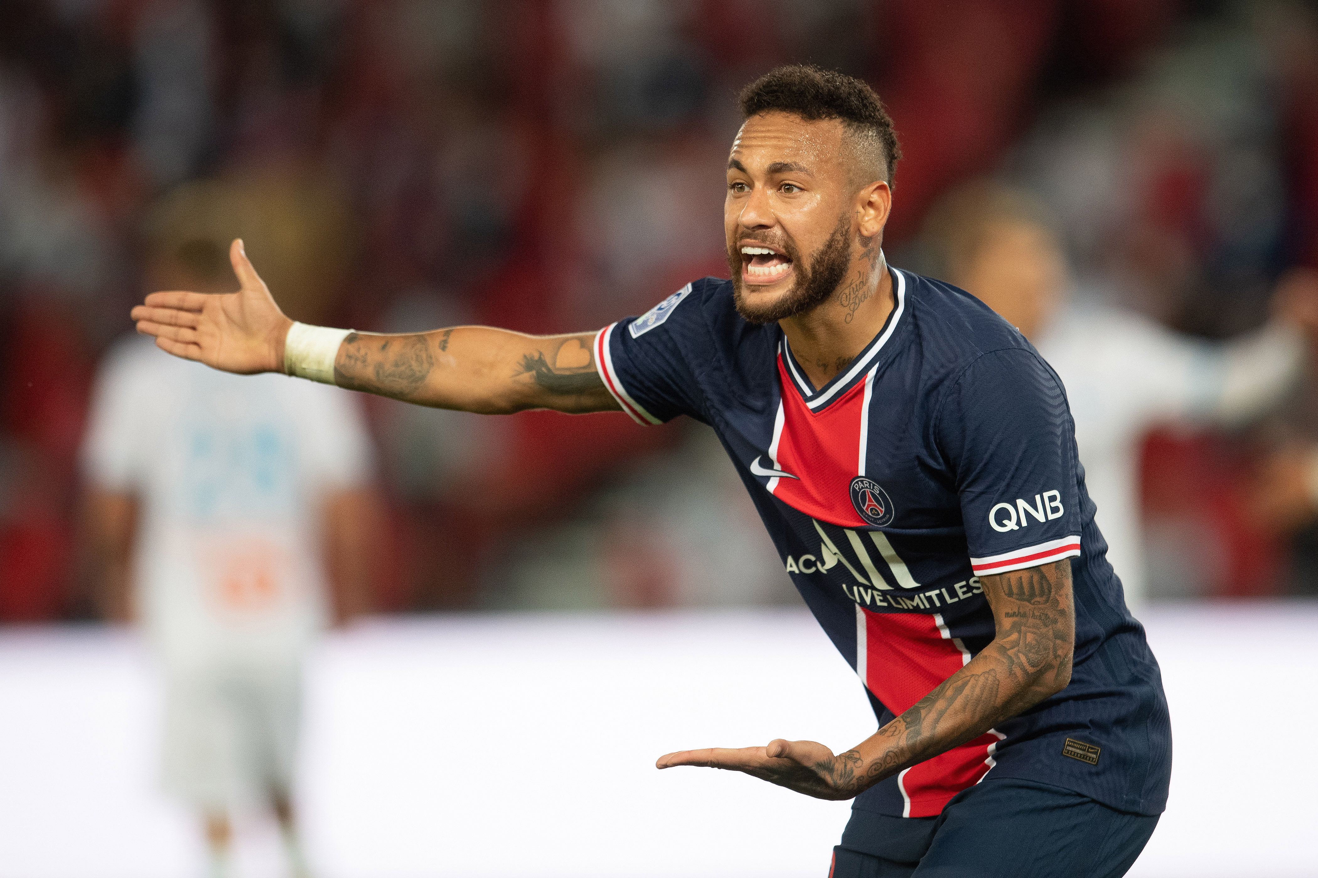 Media: PSG skusiło Neymara obietnicą transferów. Chodzi o dwie gwiazdy