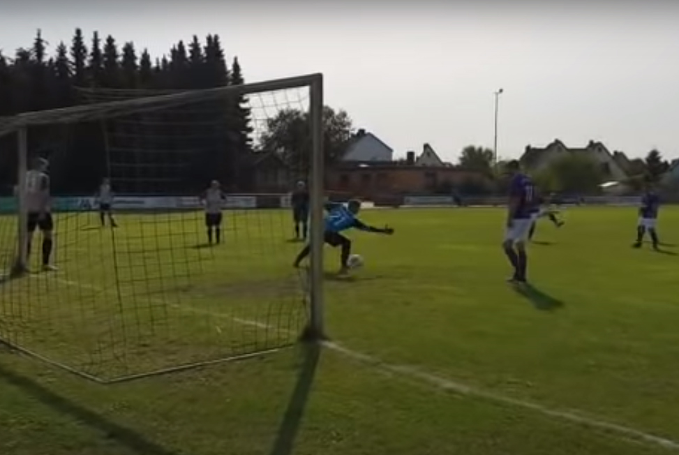Absurd w Niemczech. Dali sobie strzelić 37 goli, bo bali się koronawirusa [WIDEO]