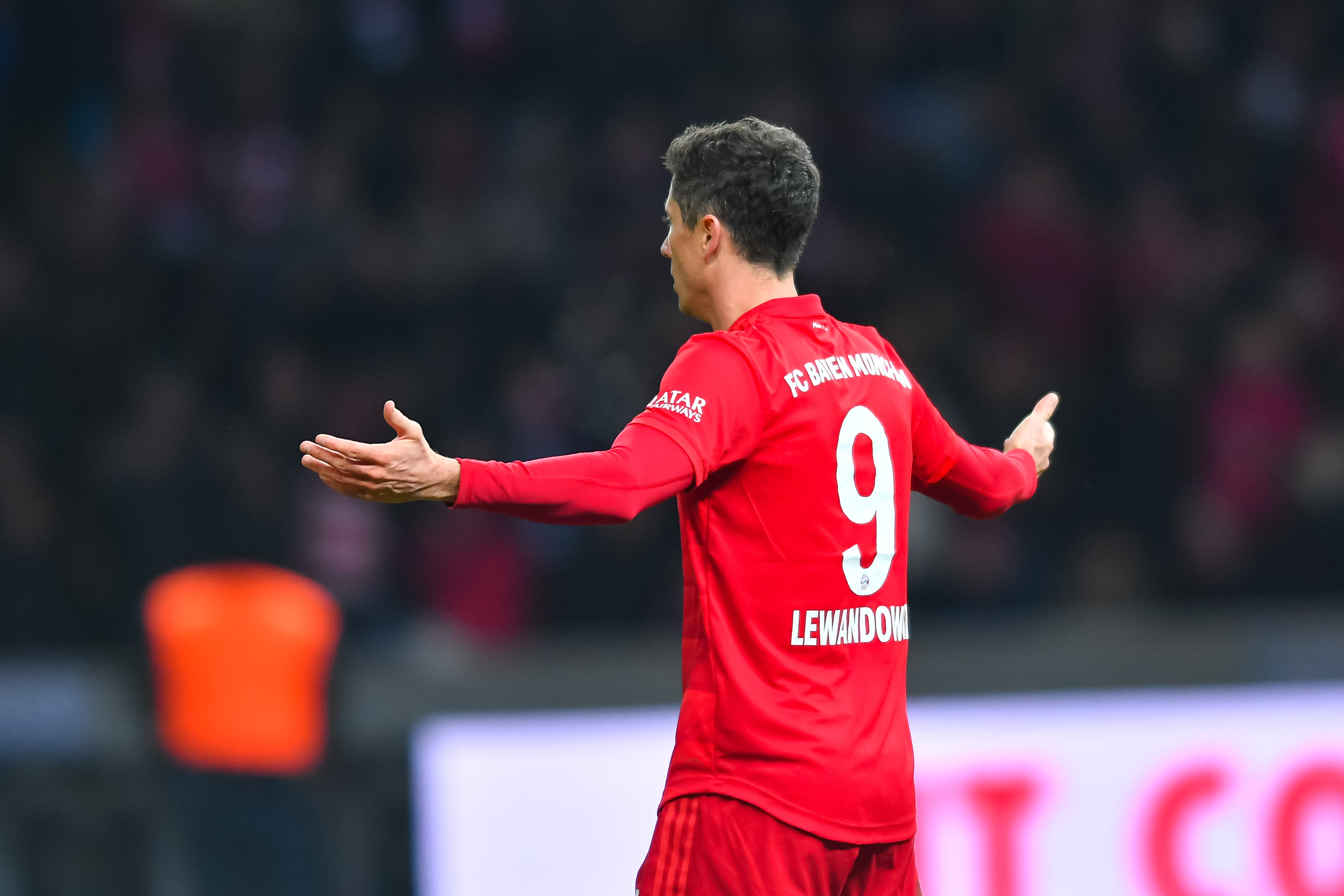 Lewandowski przysłania słabszy obraz Bundesligi? Brakuje wielkich nazwisk, ale roi się od przyszłych gwiazd