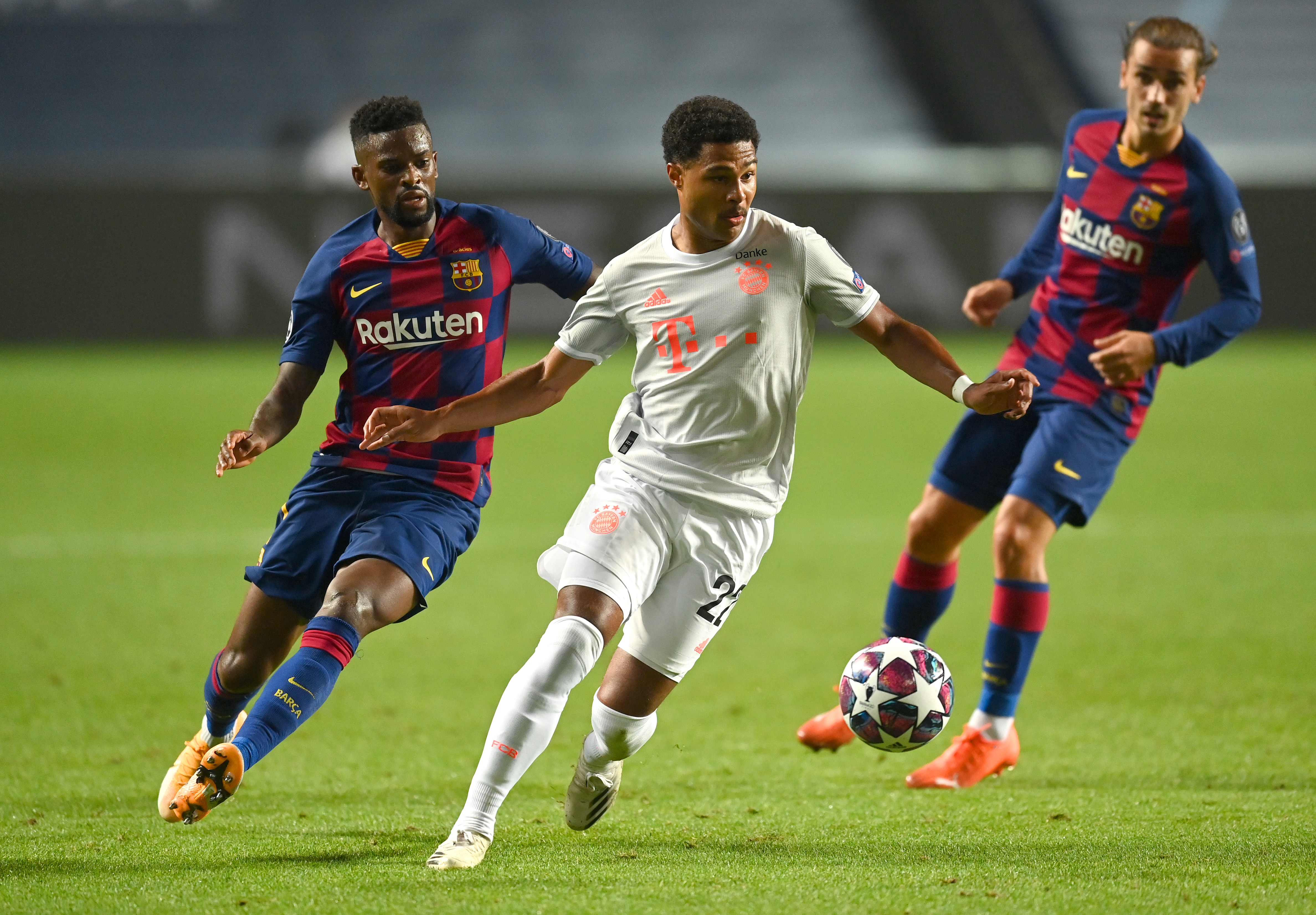 Podstawowy piłkarz FC Barcelony odchodzi z klubu. "Blaugrana" zaakceptuje nową ofertę z Premier League