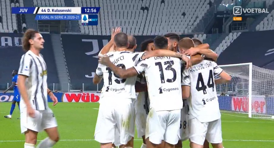 Pewna wygrana Juventusu, udany debiut Andrei Pirlo. Koszmarny kiks Bereszyńskiego [WIDEO]