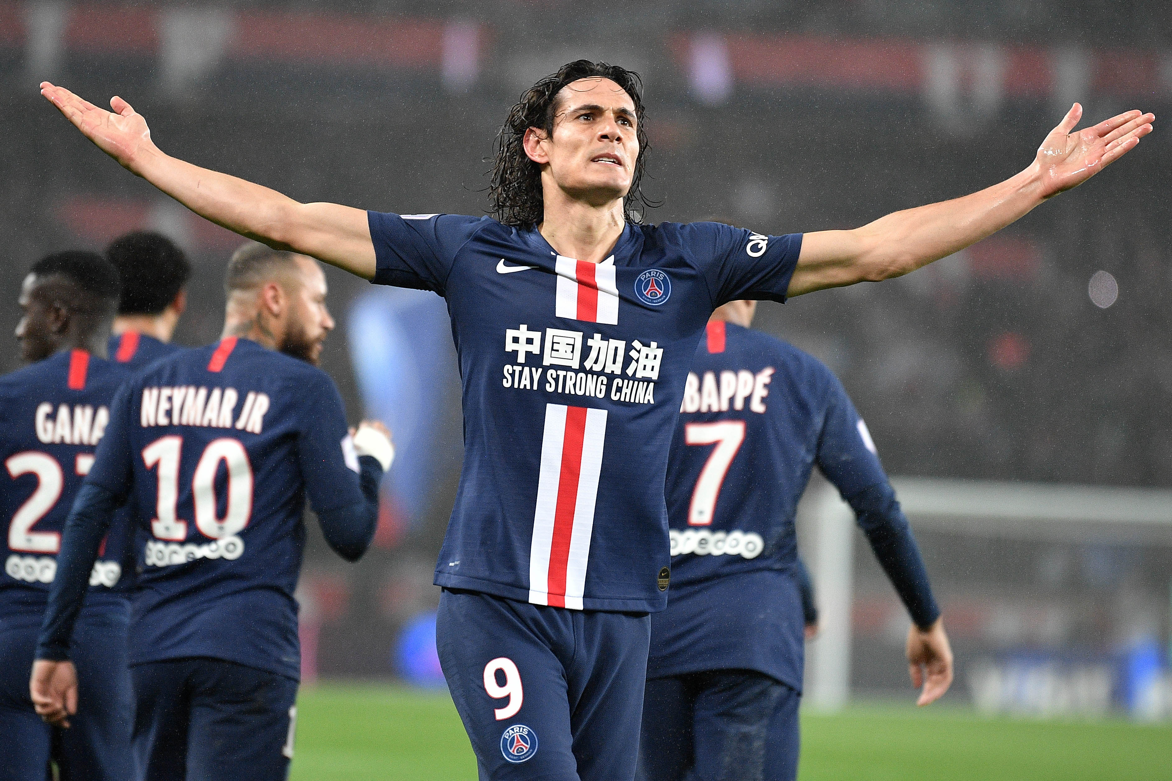Urugwajski atak w Atletico Madryt? Edinson Cavani może zagrać z Luisem Suarezem