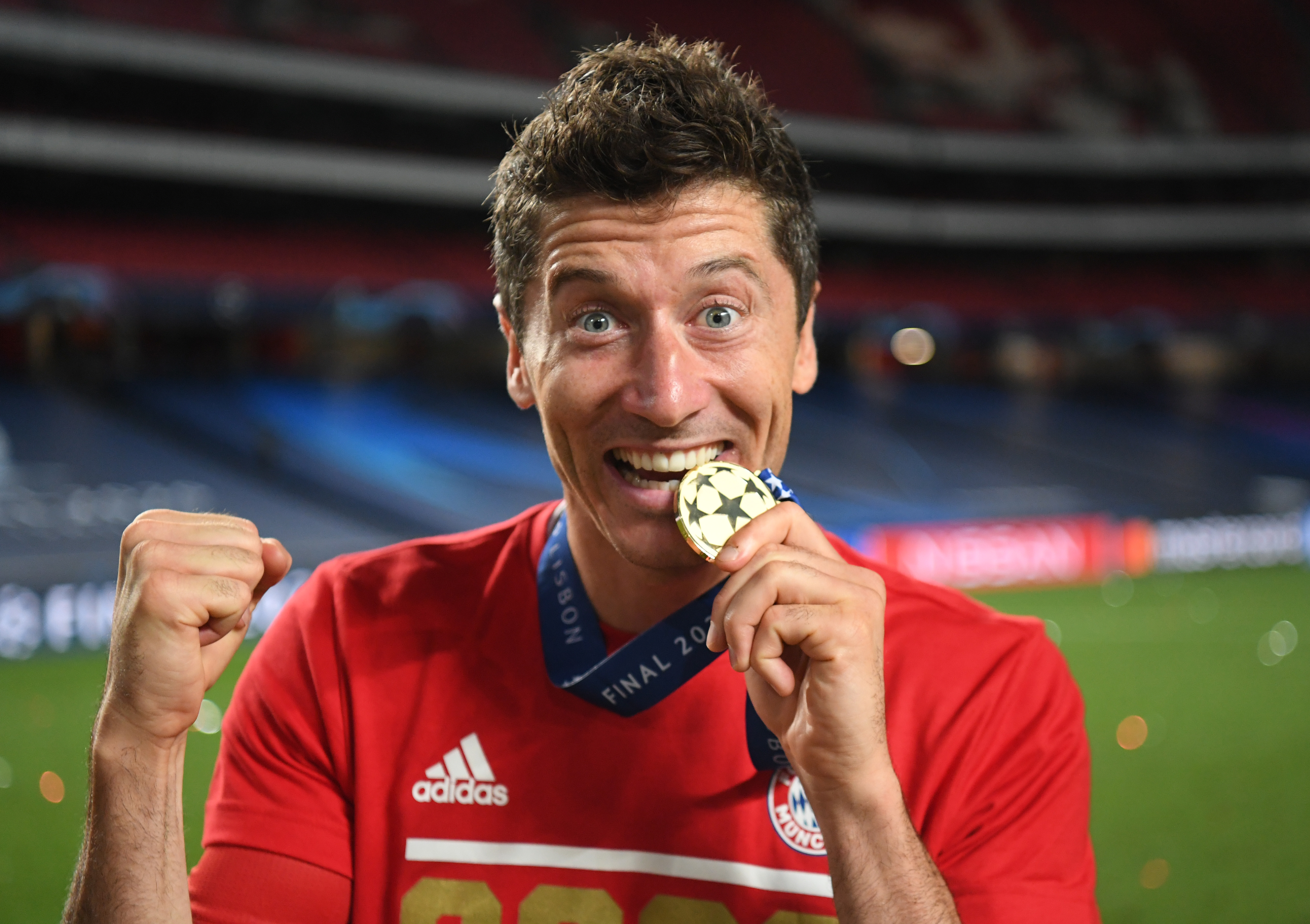 Gigantyczna przewaga Roberta Lewandowskiego. Znamy szczegółowe wyniki głosowania w plebiscycie UEFA