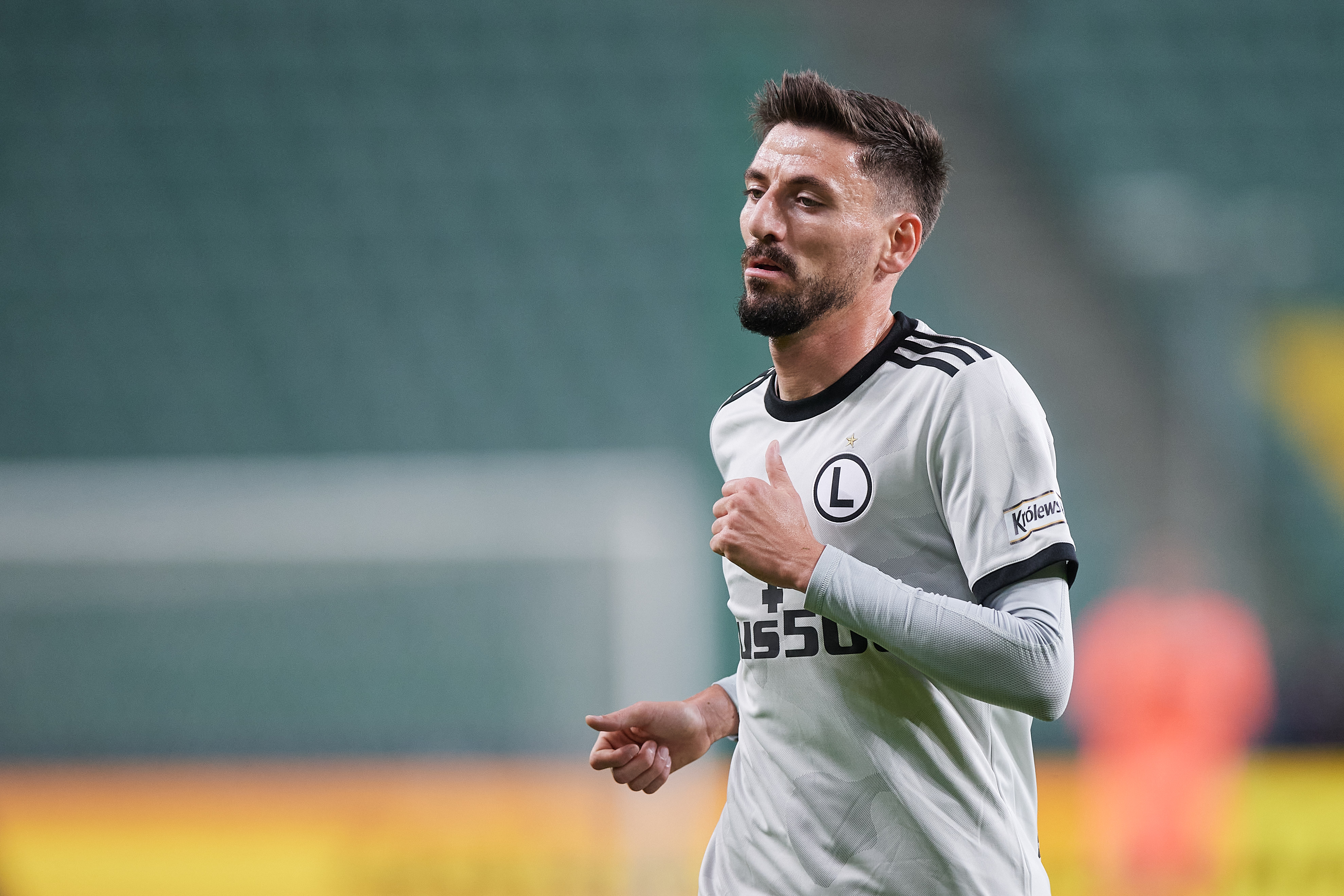 Filip Mladenović zadowolony z dobrej formy. "Teraz interesuje mnie tylko Legia i utrzymanie tego poziomu"