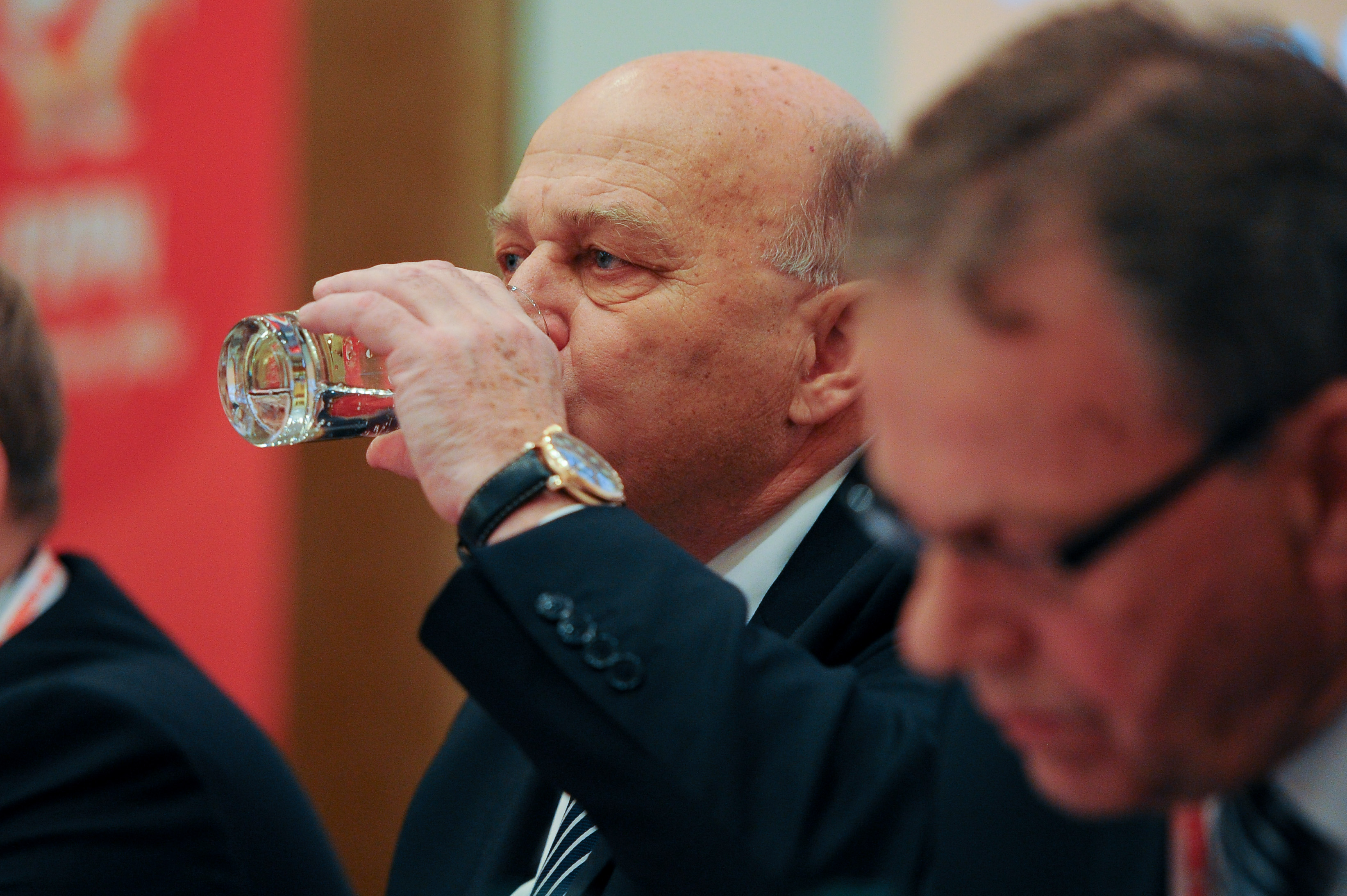 Grzegorz Lato współczuje Robertowi Lewandowskiemu. "To są chamskie, typowo polskie zagrywki"