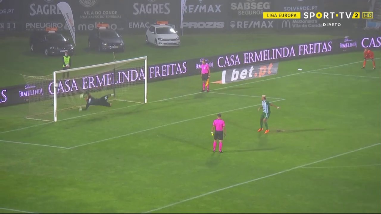 Gol w ostatniej minucie dogrywki i absurdalny konkurs jedenastek. AC Milan uciekł spod topora [WIDEO]