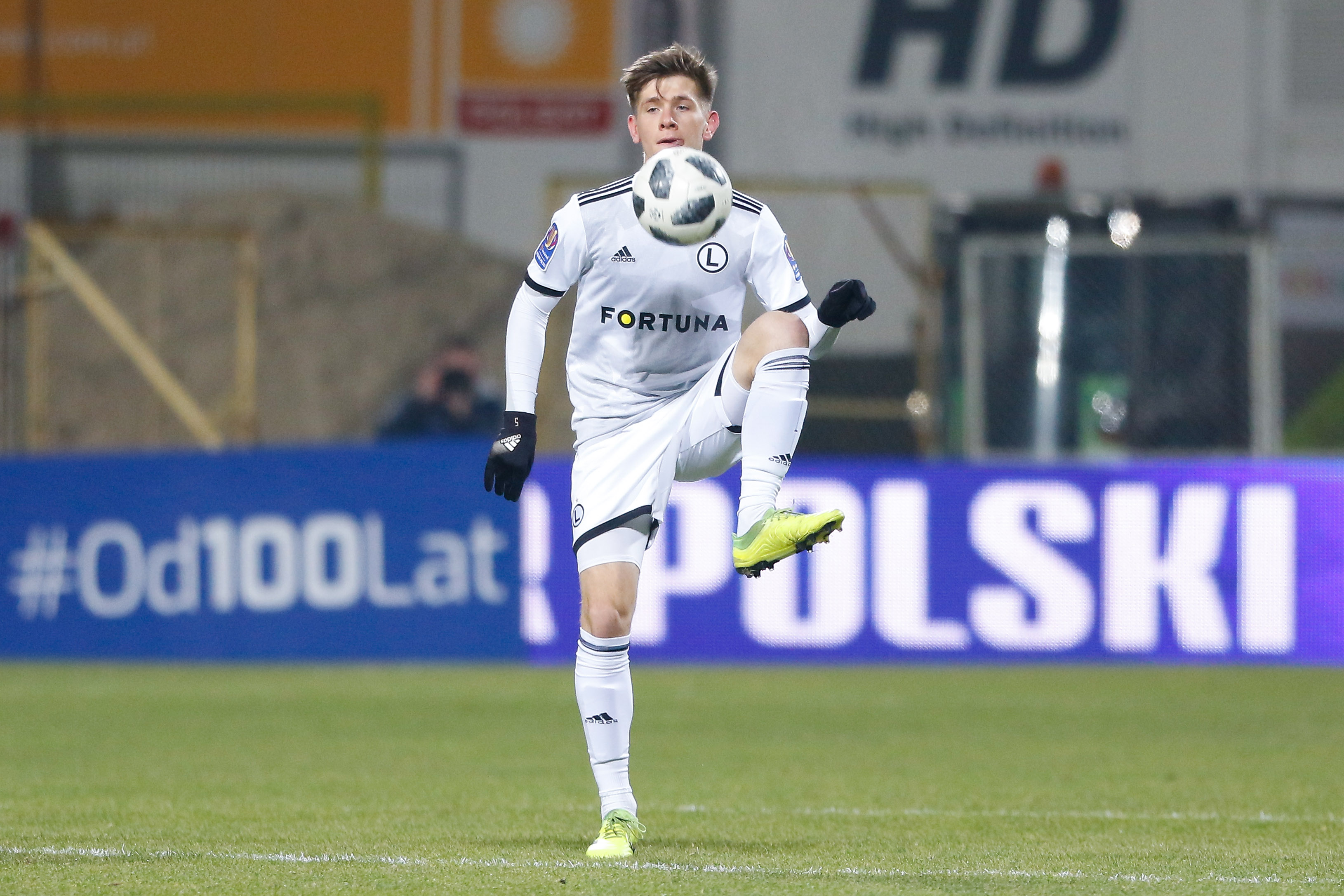 Łakomy kąsek Zagłębia. Jak talent z Legii został przejęty przez „Miedziowych” [NASZ NEWS]