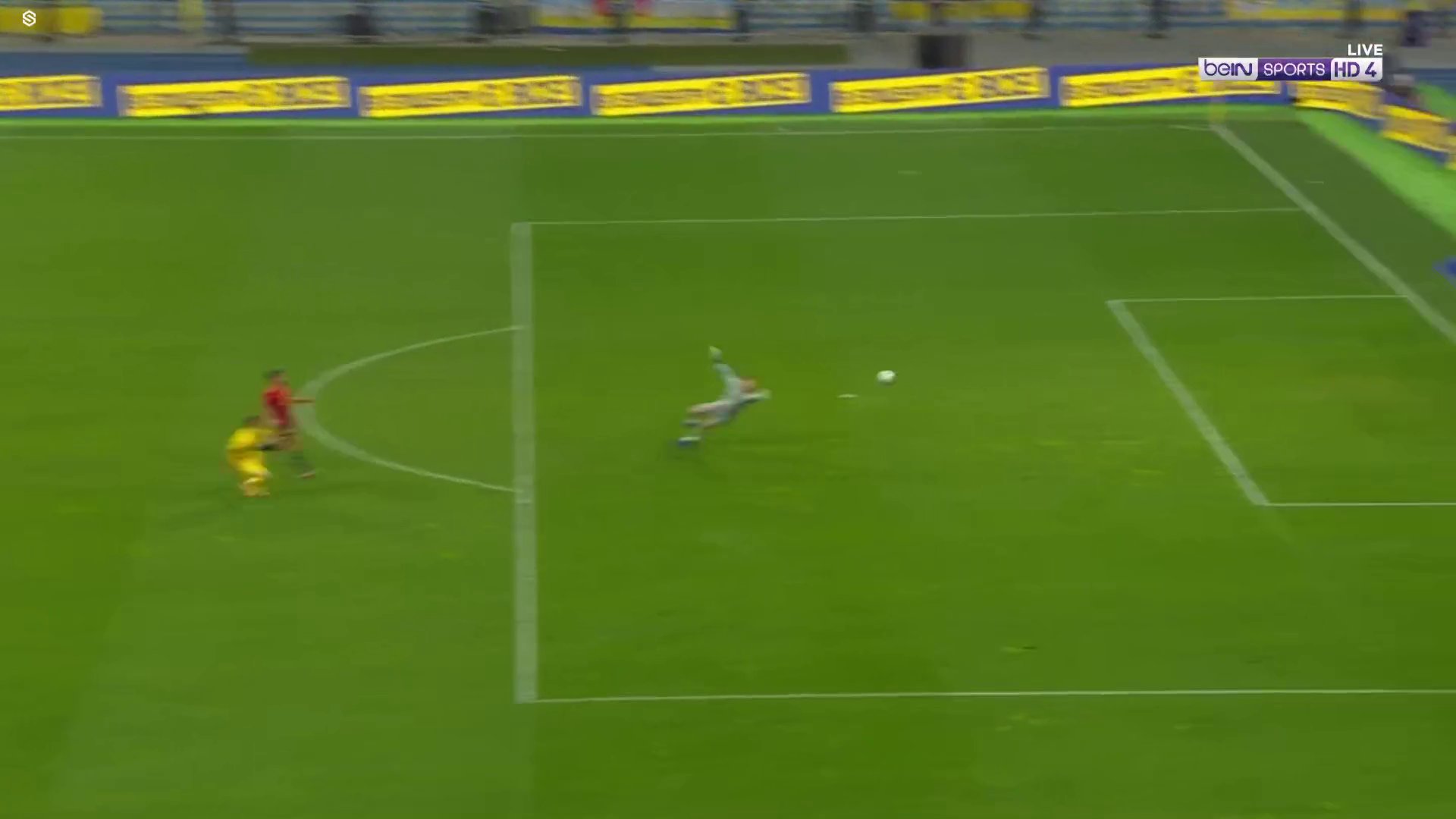 Sensacyjna porażka reprezentacji Hiszpanii. David de Gea zaliczył wpadkę [WIDEO]