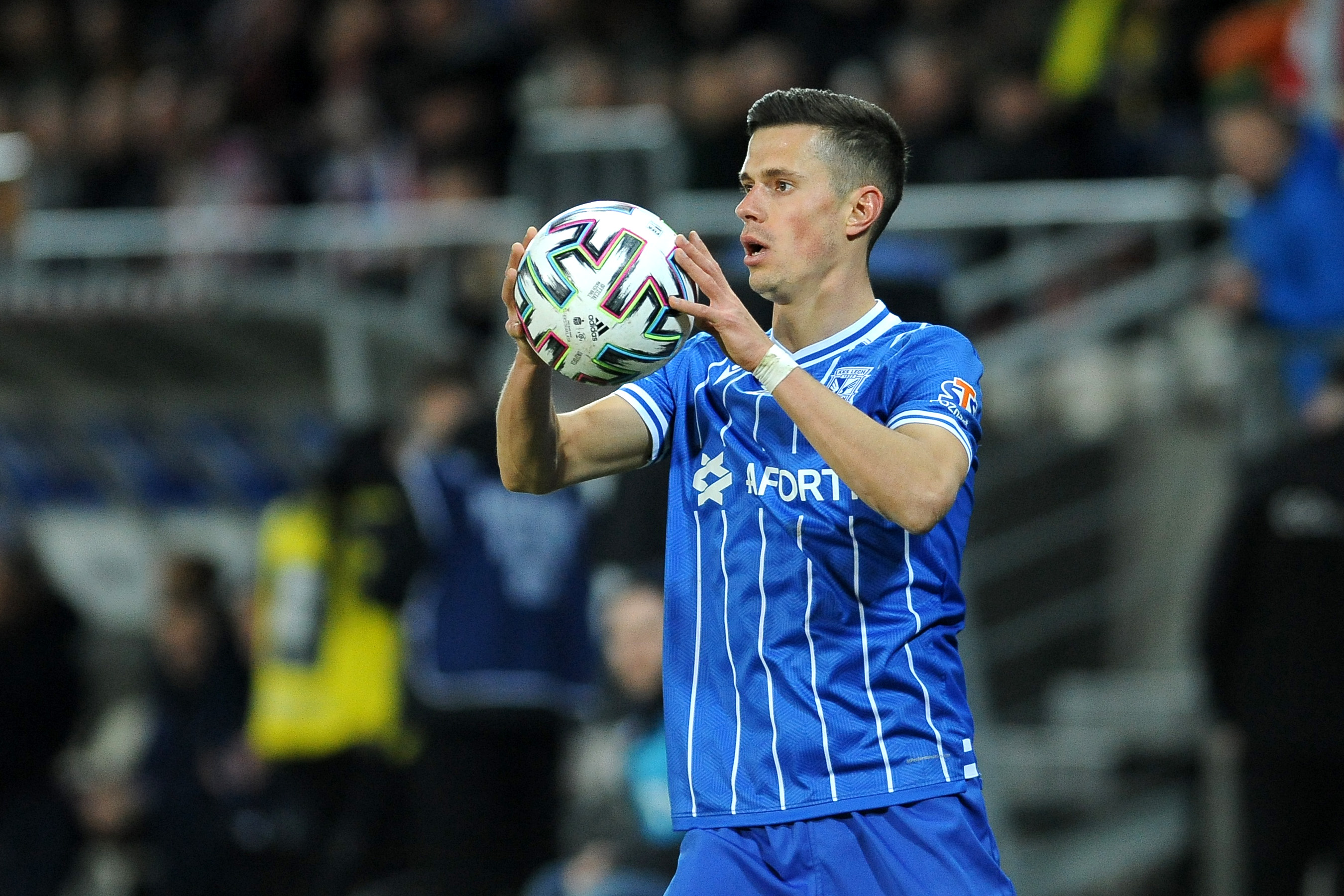 Od polskich kartoflisk do walki z Messim i Ronaldo. Niemożliwe nie istnieje