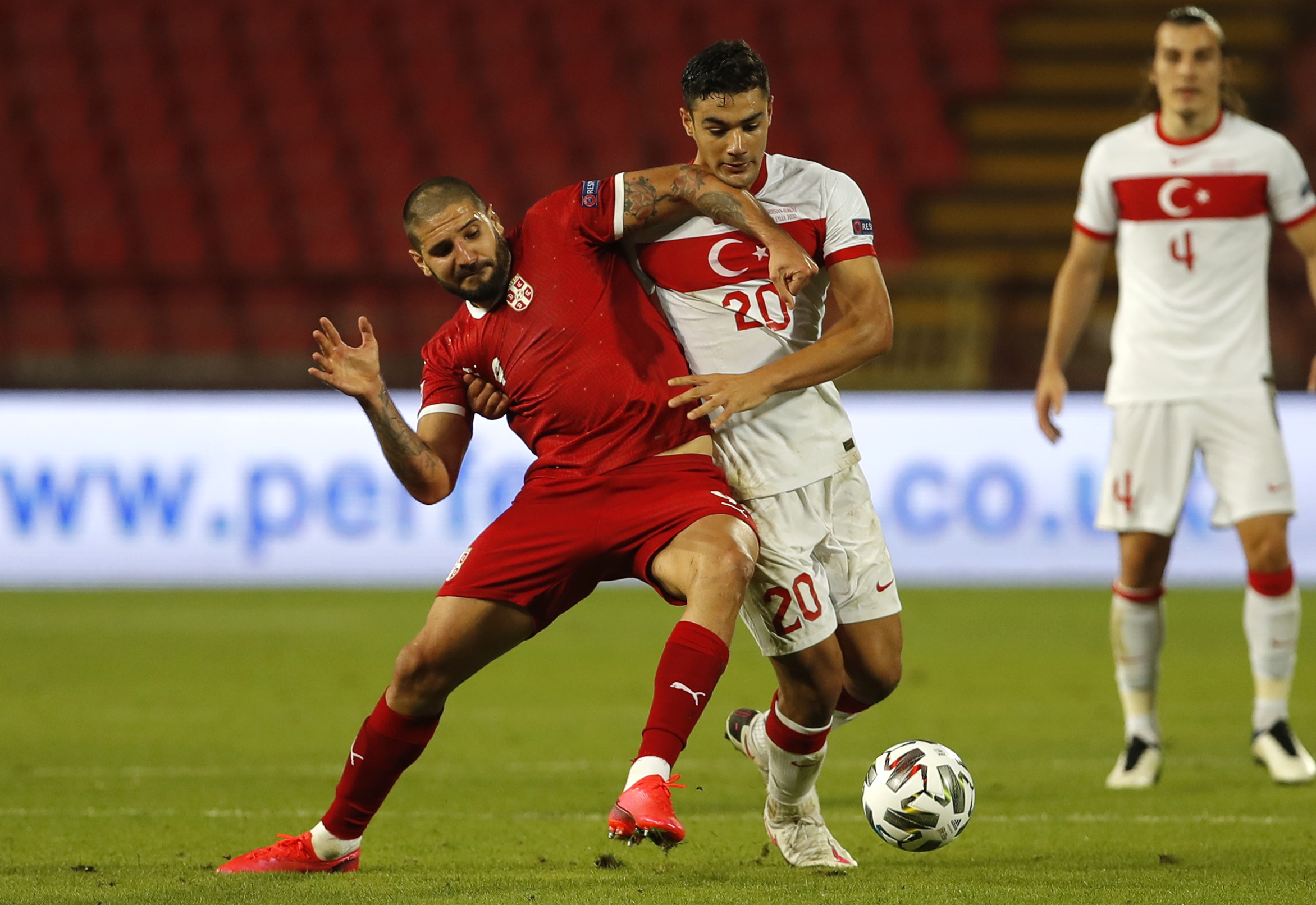 Media: Liverpool szuka zastępcy Virgila van Dijka. Obrońca z Bundesligi na liście życzeń