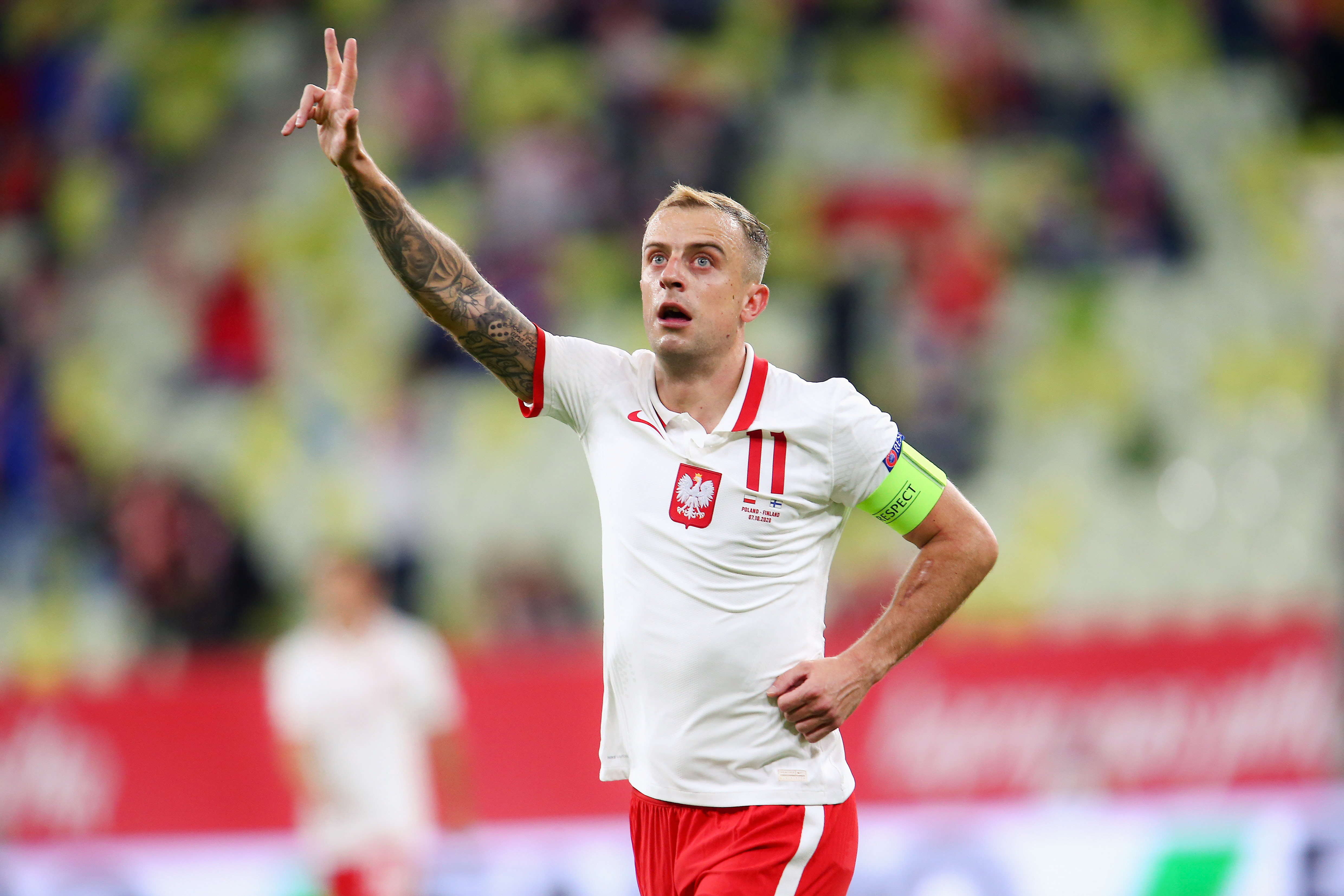 Kamil Grosicki rozmawiał z Czesławem Michniewiczem. Jest blisko, jednoczesnie daleko Legii Warszawa
