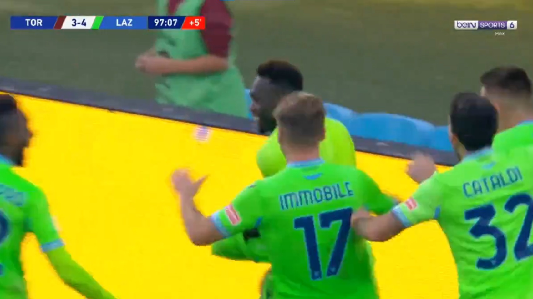 Szalona końcówka i siedem goli w Turynie! Lazio przegrywało do 95. minuty, a zgarnęło trzy punkty [WIDEO]