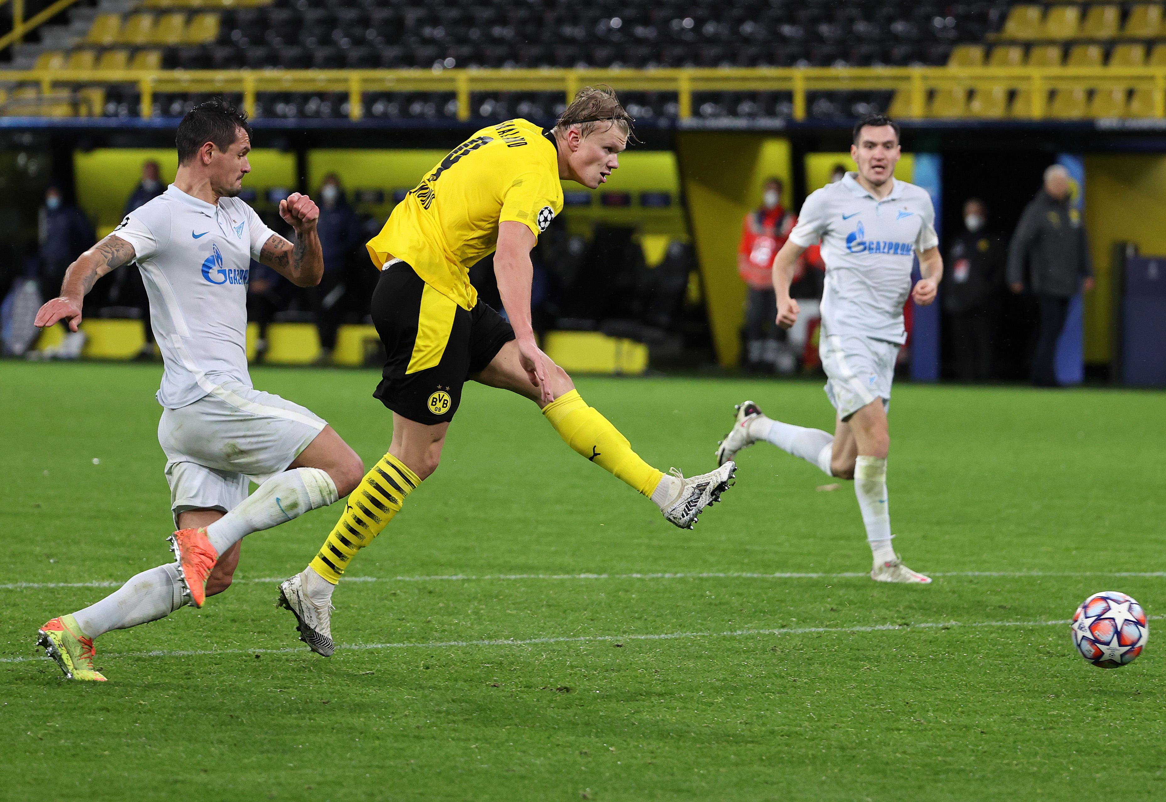 Były piłkarz Borussii Dortmund nie ma wątpliwości: Haaland może osiągnąć poziom Lewandowskiego