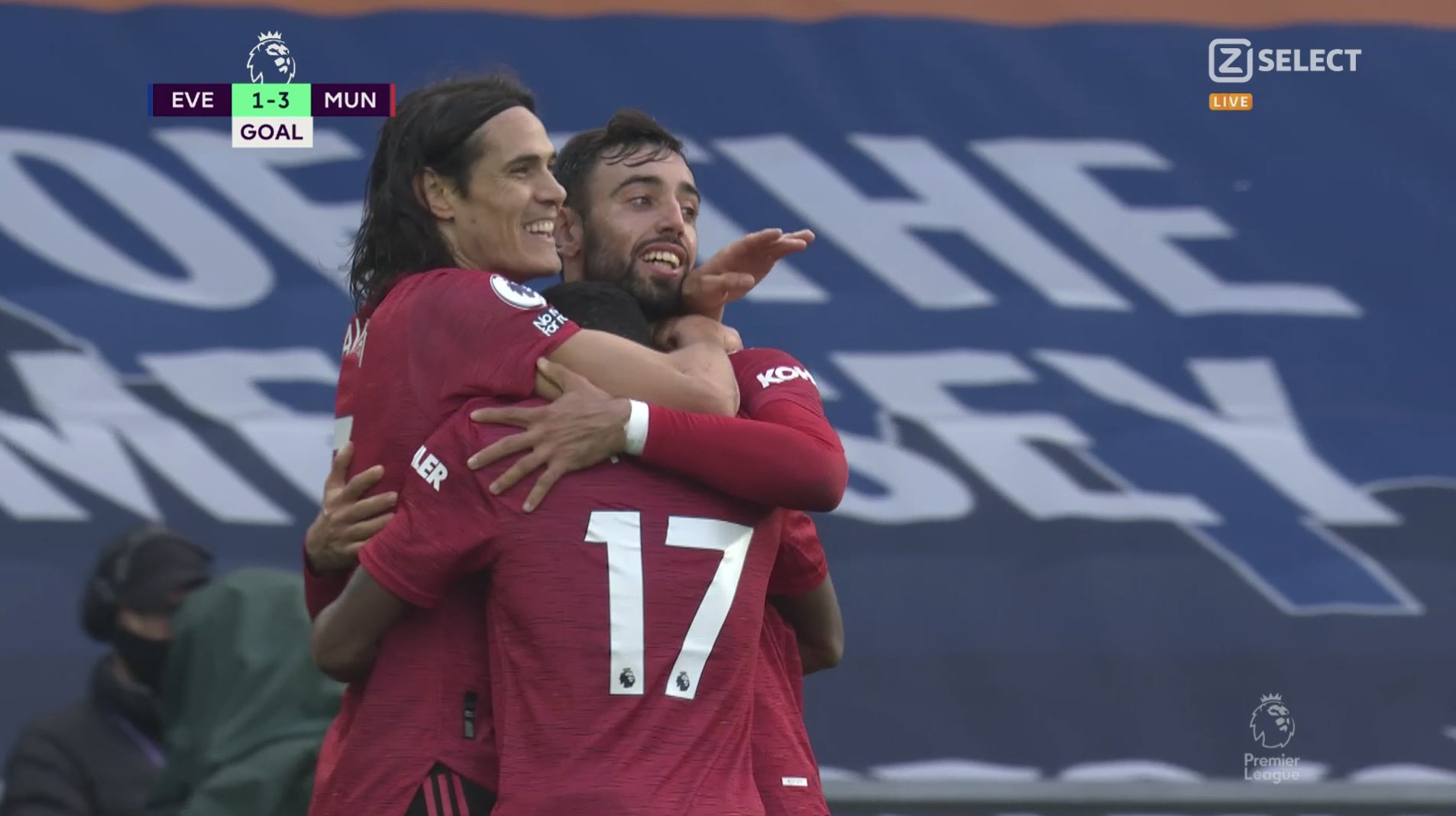 Przełamanie Manchesteru United. Debiutancki gol Edinsona Cavaniego, świetny Bruno Fernandes [WIDEO]
