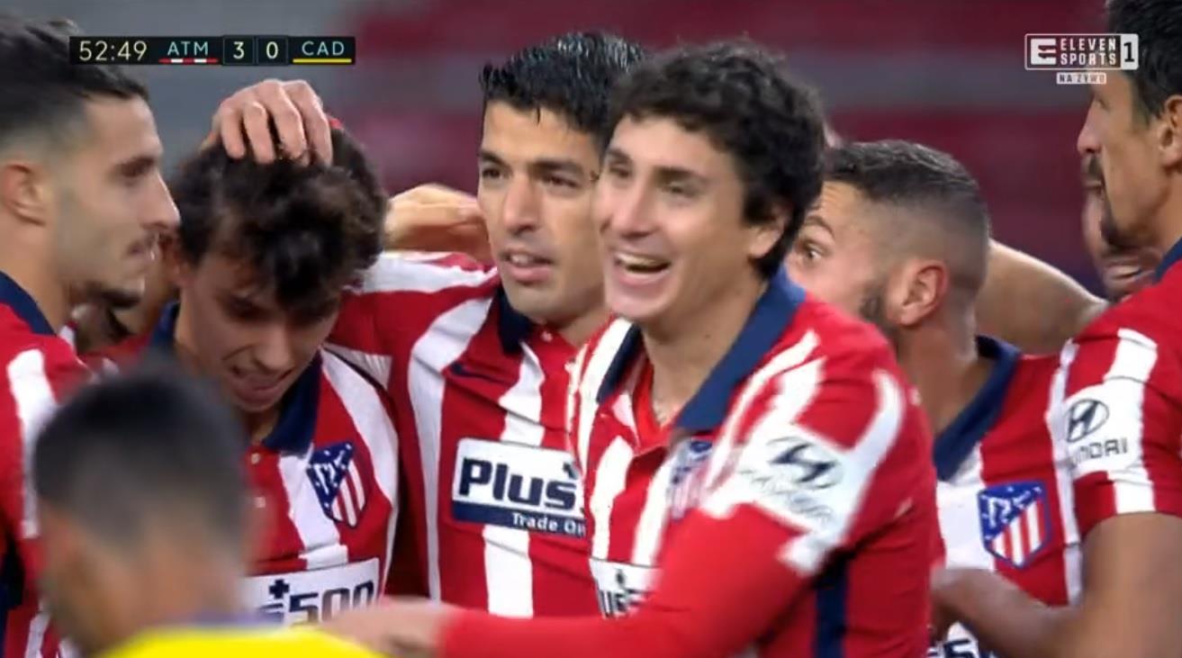 Atletico Madryt liderem La Liga! Kolejne trafienie Luisa Suareza, świetny mecz Joao Felixa [WIDEO]