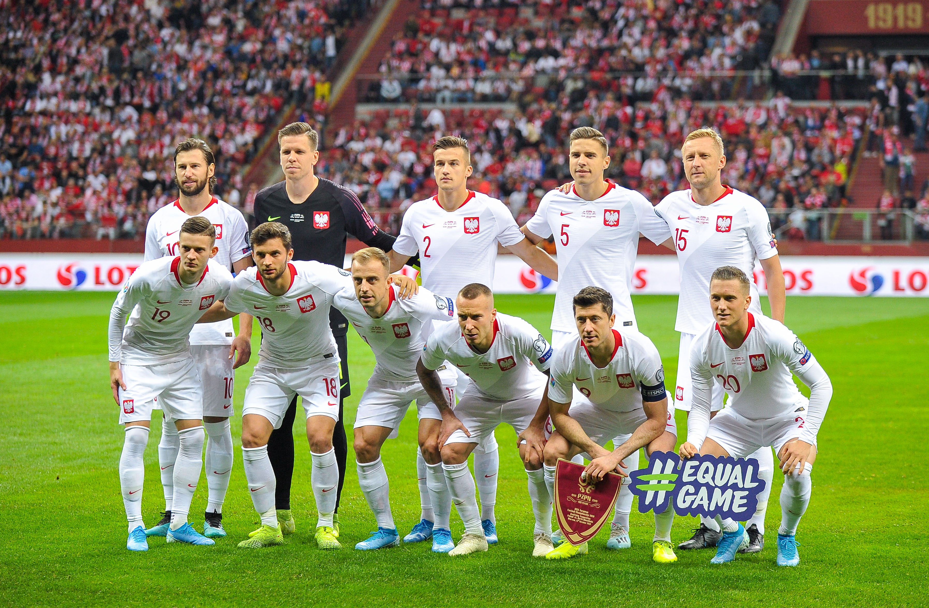 Parasol ochronny nad reprezentacją Polski? "Tych pie***onych gwiazd się nie tyka, nawet gdy zagrają żenująco"
