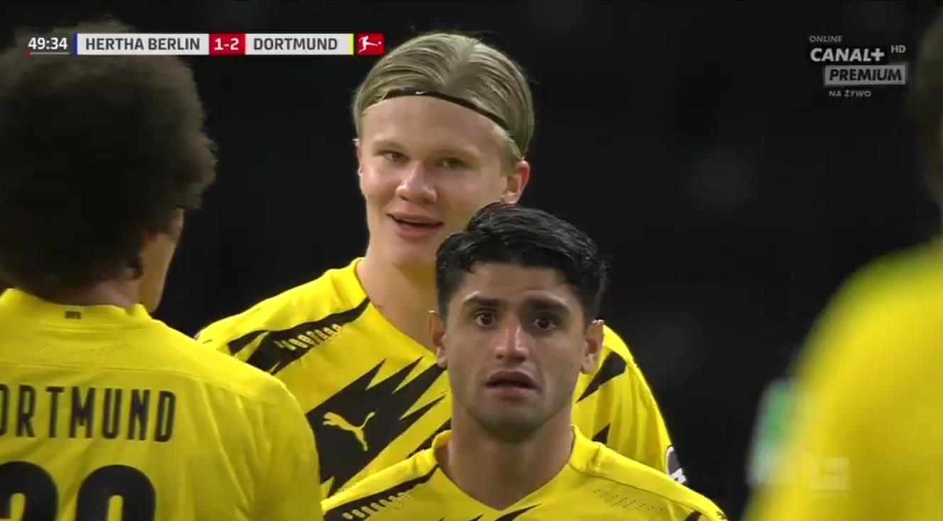 Erling Haaland show, cztery gole Norwega dla Borussii Dortmund! Słaby mecz Krzysztofa Piątka [WIDEO]