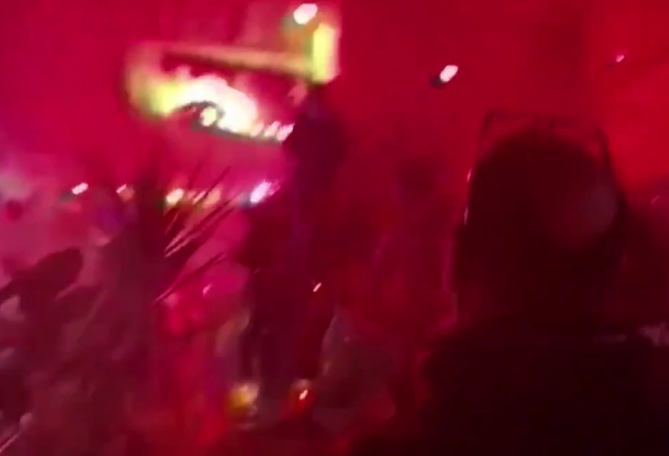 Neapol oddaje hołd Diego Maradonie. Piękne i wzruszające sceny [WIDEO]