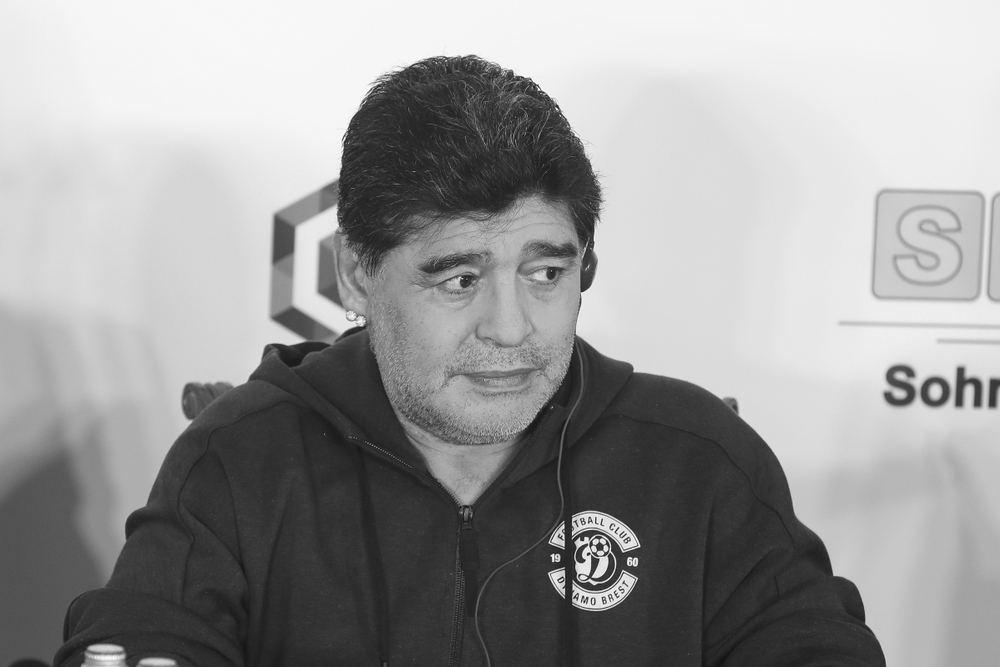 Skandal w Argentynie. Pracownicy zakładu pogrzebowego zrobili sobie zdjęcia z ciałem Diego Maradony