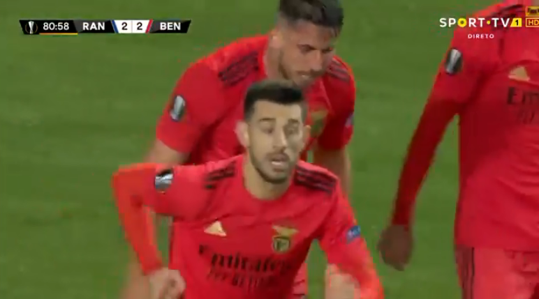 Benfica znów to zrobiła! Odrobiła straty w końcówce i wyrwała punkt w starciu z Rangers FC [WIDEO]