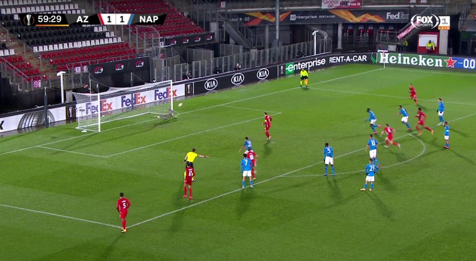 Remis Napoli z AZ Alkmaar w Lidze Europy. David Ospina obronił karnego  [WIDEO]