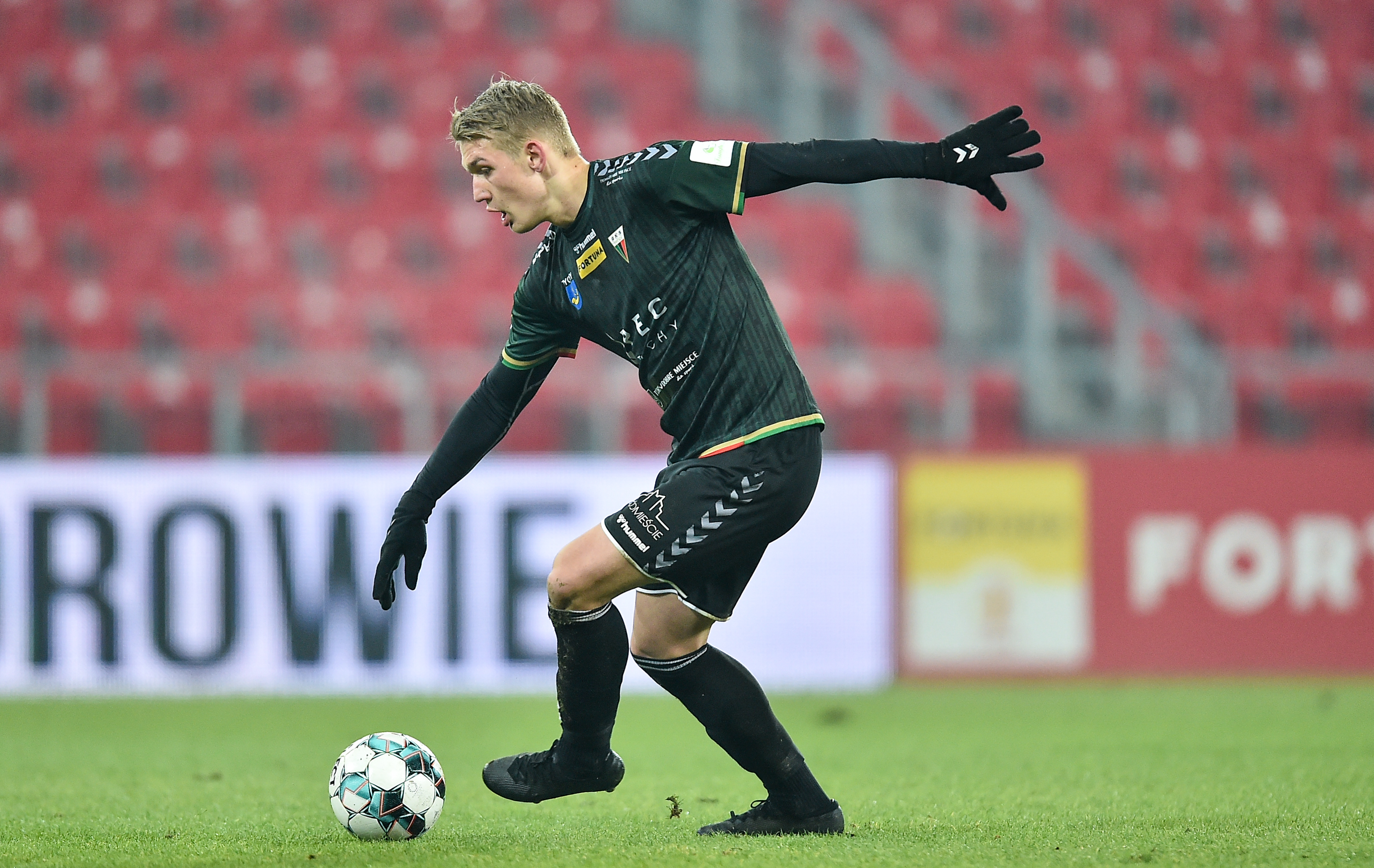Talent z I ligi odrzucił ofertę z Lazio Rzym. Woli grać w Ekstraklasie