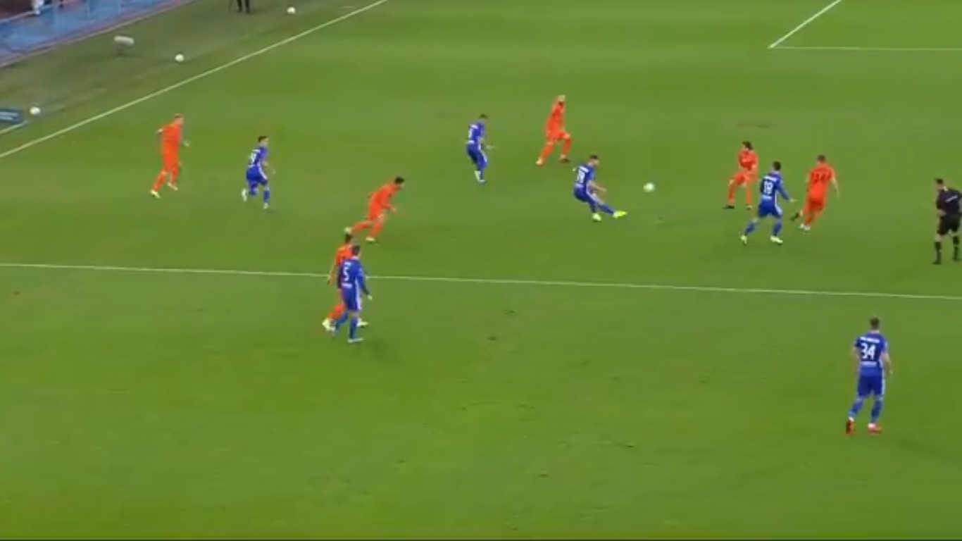 Jakub Świerczok strzelił gola niemal z połowy boiska! Piast i Zagłębie podzieliły się punktami [WIDEO]
