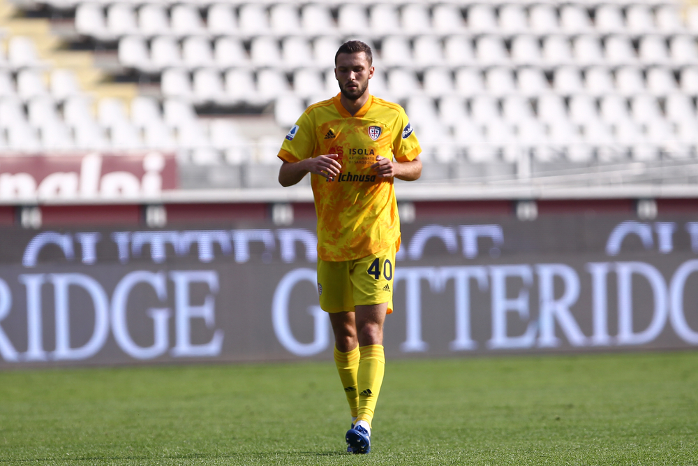 Kamil Glik lepszy od Sebastiana Walukiewicza. Polak z Cagliari zamieszany w stratę dwóch goli