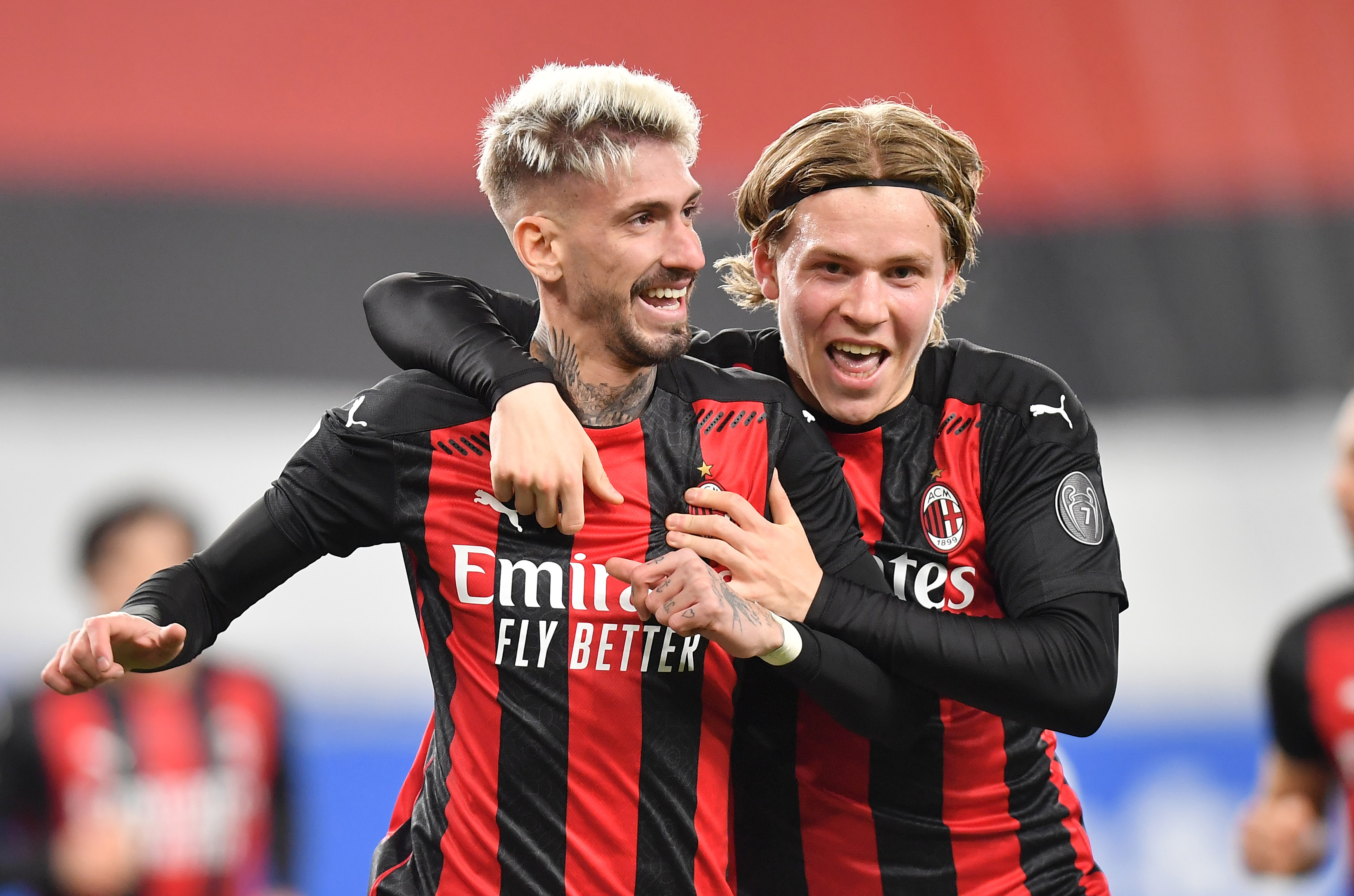 AC Milan z wygraną w Lidze Europy i pierwszym miejscem w grupie. Rywale zagrali dla "Rossonerich" [WIDEO]