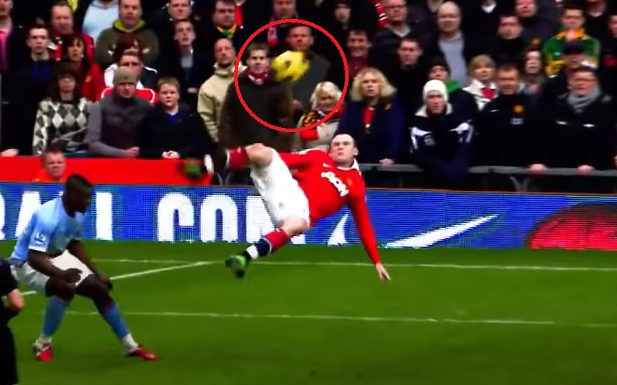 Cudowny gol Rooneya, rekord Guardioli i nokaut na Old Trafford. Wspominamy ostatnią dekadę derbów Manchesteru