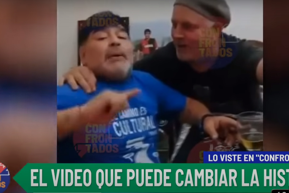 Cygaro, piwo i pigułki. Tak Diego Maradona imprezował przed operacją mózgu [WIDEO]