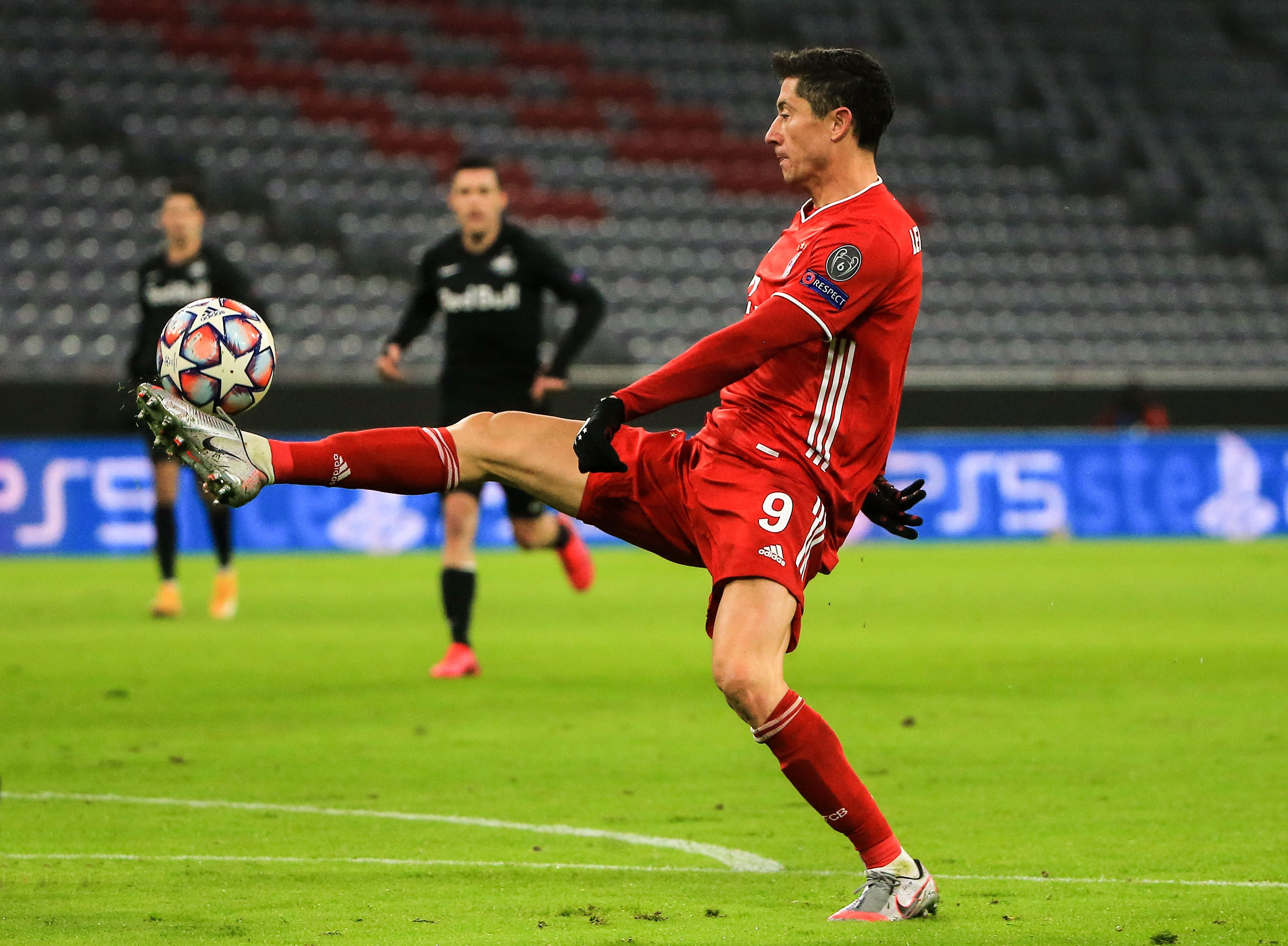 Składy na mecz Werder - Bayern. Lewandowski w drodze po kolejne trafienia