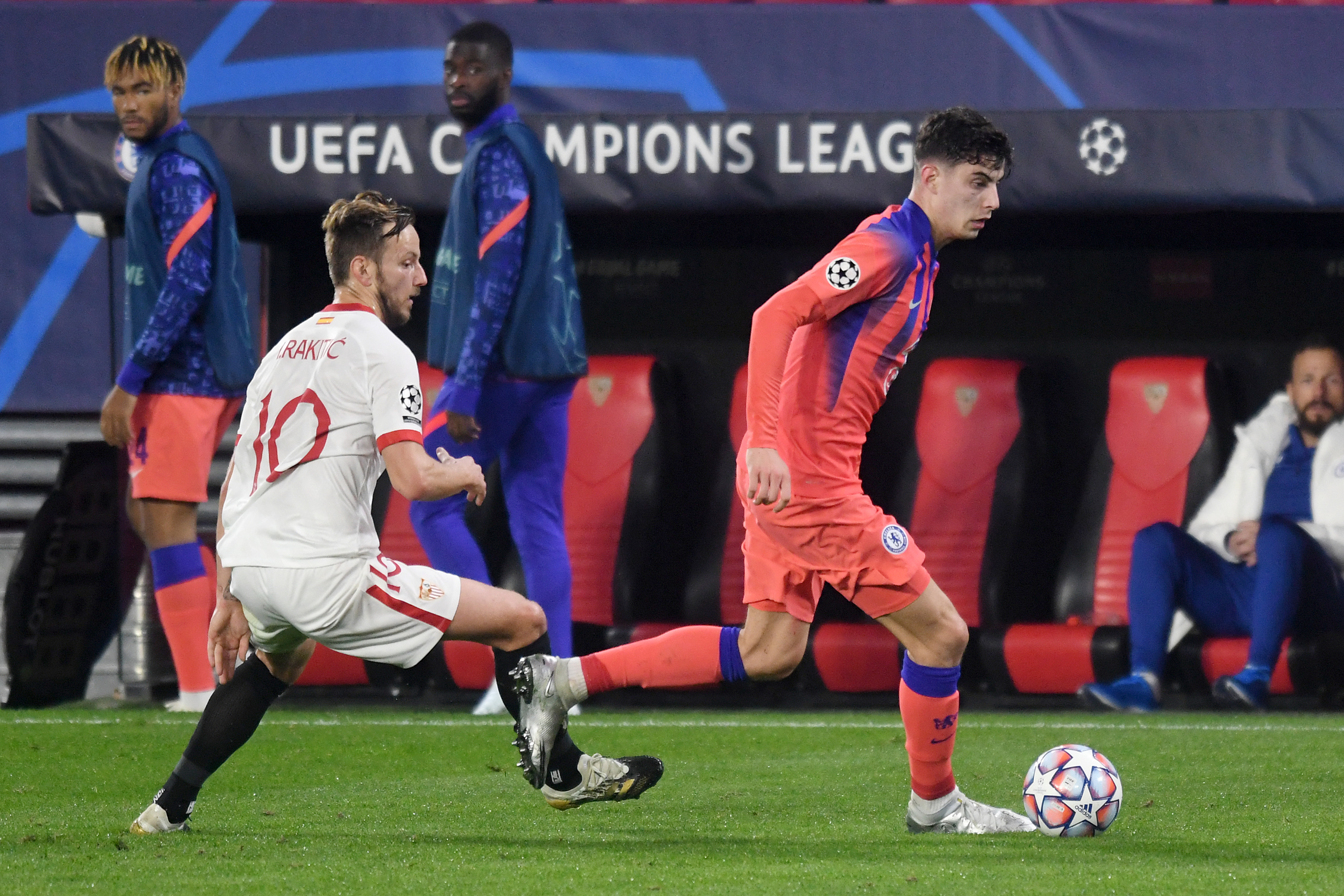 Były piłkarz Chelsea zdiagnozował problem Kaia Havertza. "W Londynie nie ma na to żadnych szans"