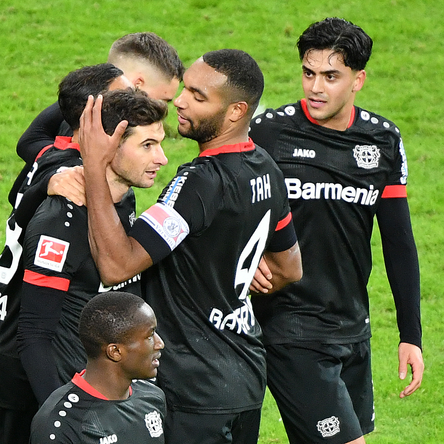 Nie Bayern, a Bayer mistrzem Niemiec? Maszyna z Leverkusen rzuca wyzwanie Lewandowskiemu i spółce