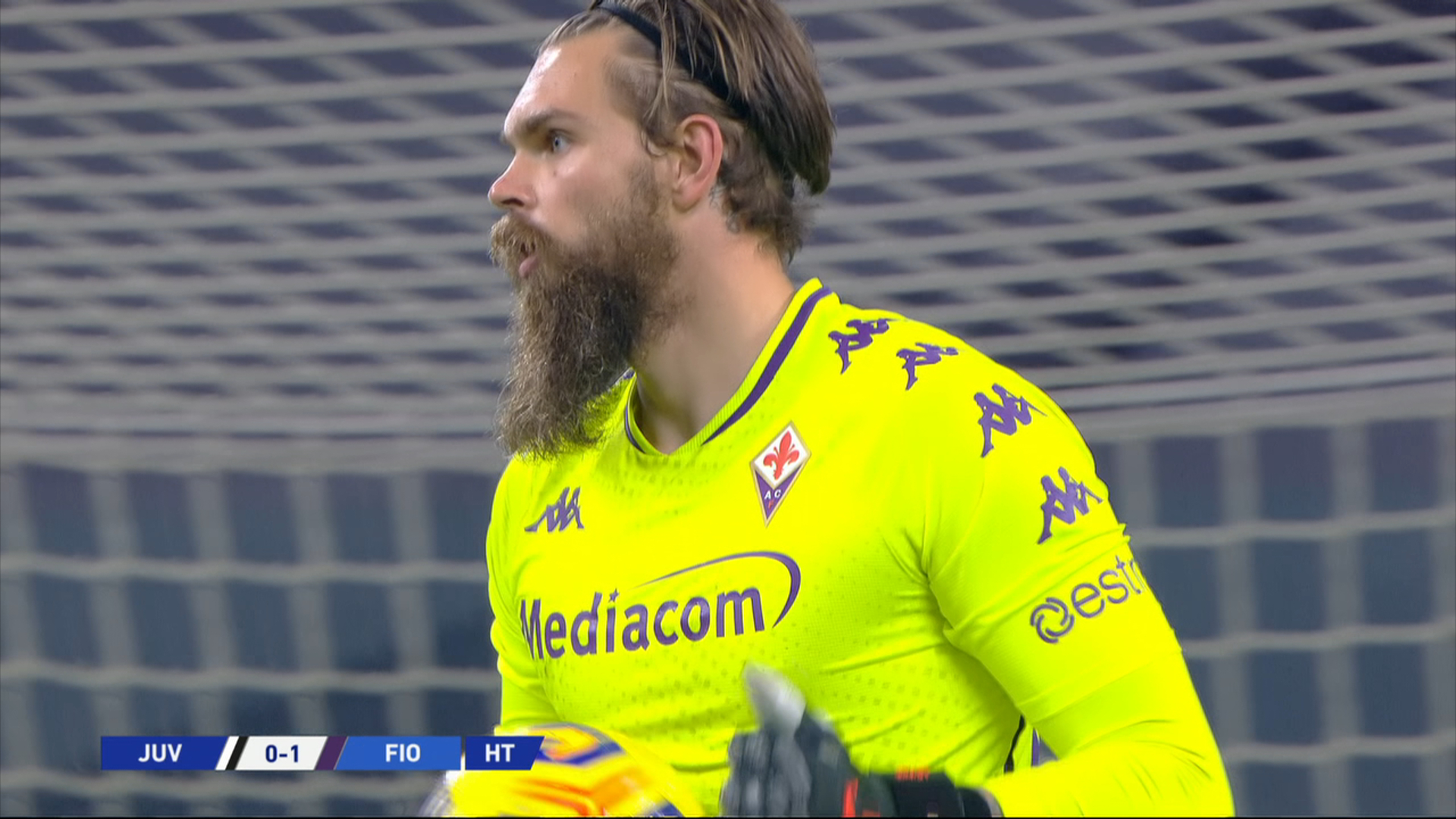 Juventus rozbity przez Fiorentinę! Wielka kontrowersja z udziałem Bartłomieja Drągowskiego [WIDEO]