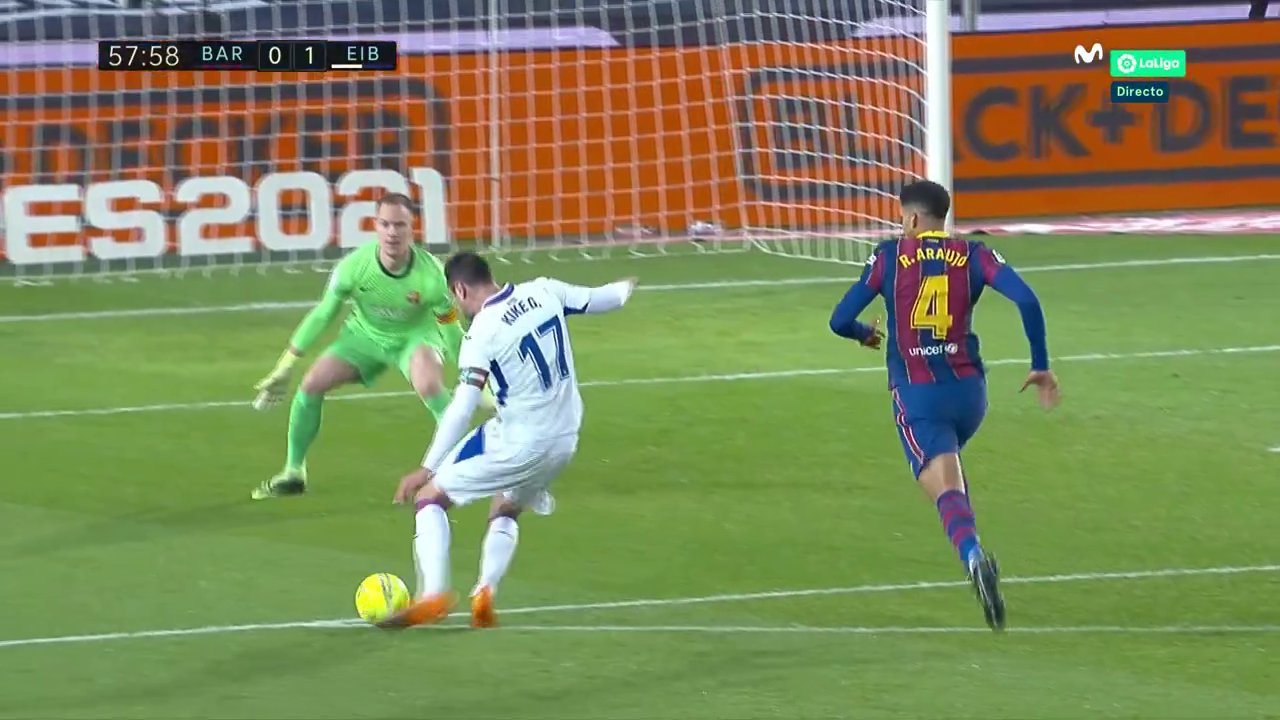 Fatalna FC Barcelona znów zawiodła! Damian Kądzior z kolegami zatrzymał "Dumę Katalonii" [WIDEO]