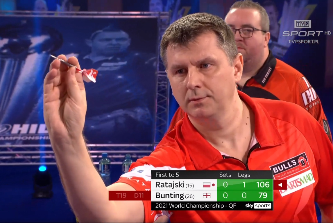 Krzysztof Ratajski znalazł pogromcę. Polak odpadł w ćwierćfinale mistrzostw świata w darcie [WIDEO]