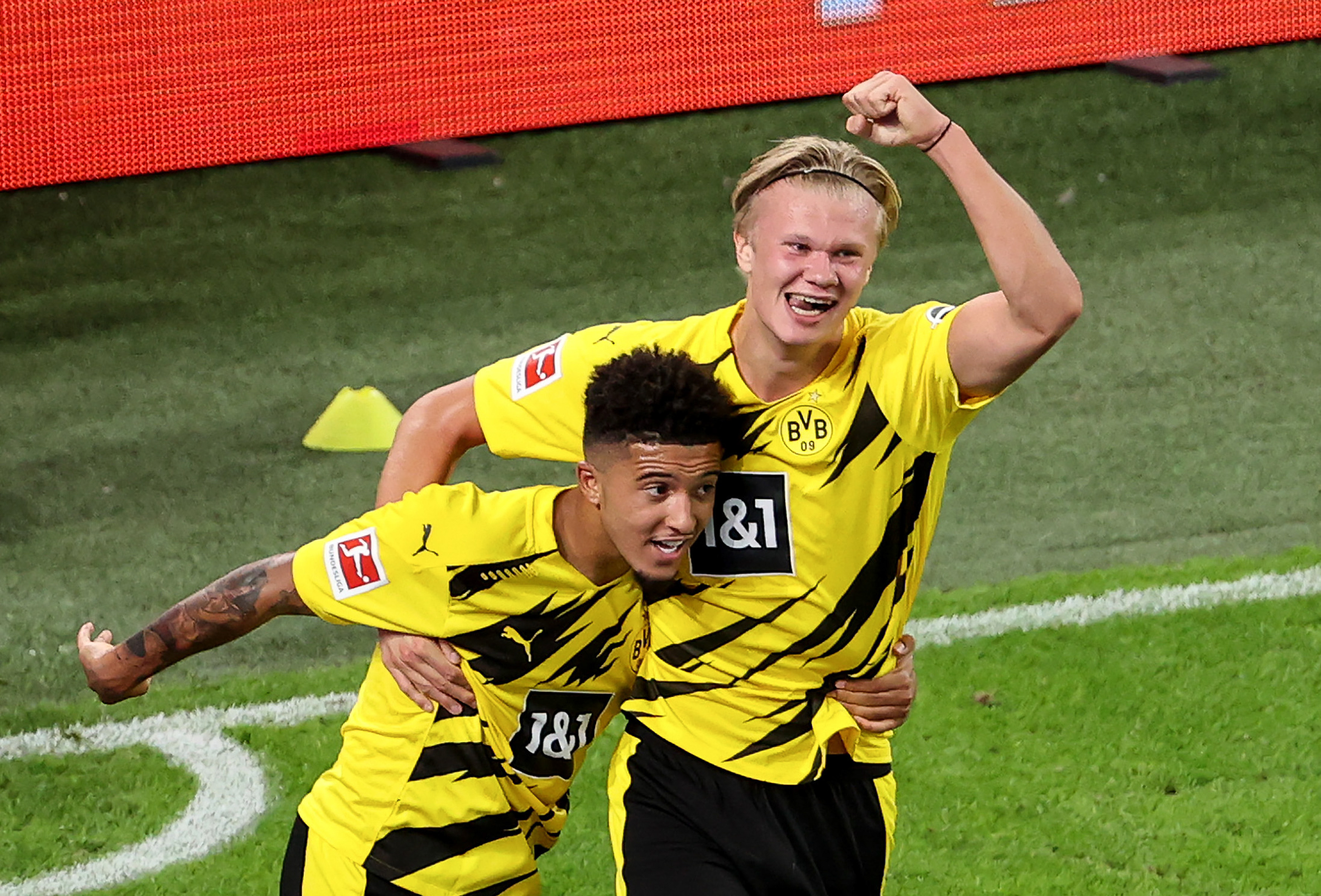 Borussia Dortmund uniknęła wpadki w Pucharze Niemiec. Do wygranej z Paderborn konieczna była dogrywka [WIDEO]
