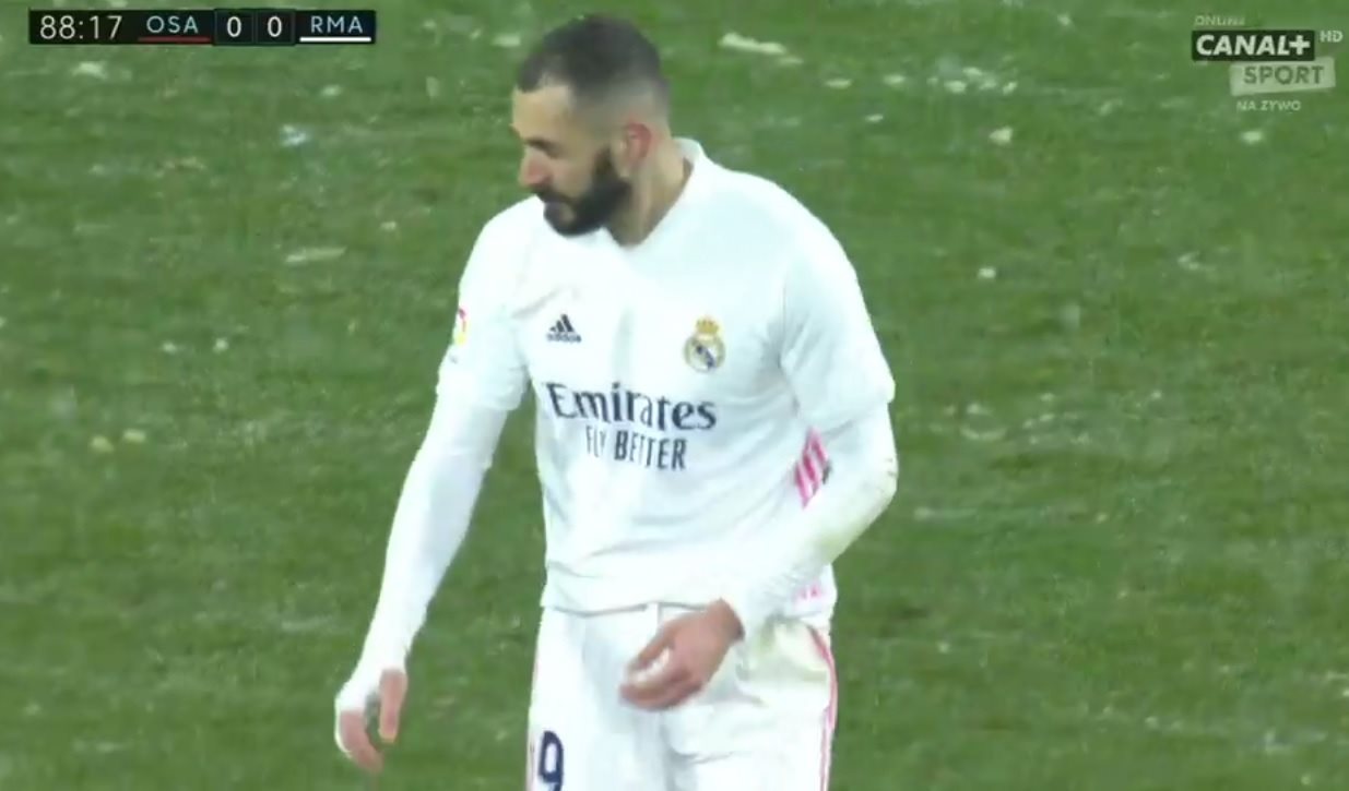 Real Madryt męczył się z przedostatnią drużyną La Liga. Bezbarwny występ "Królewskich" w fatalnych warunkach