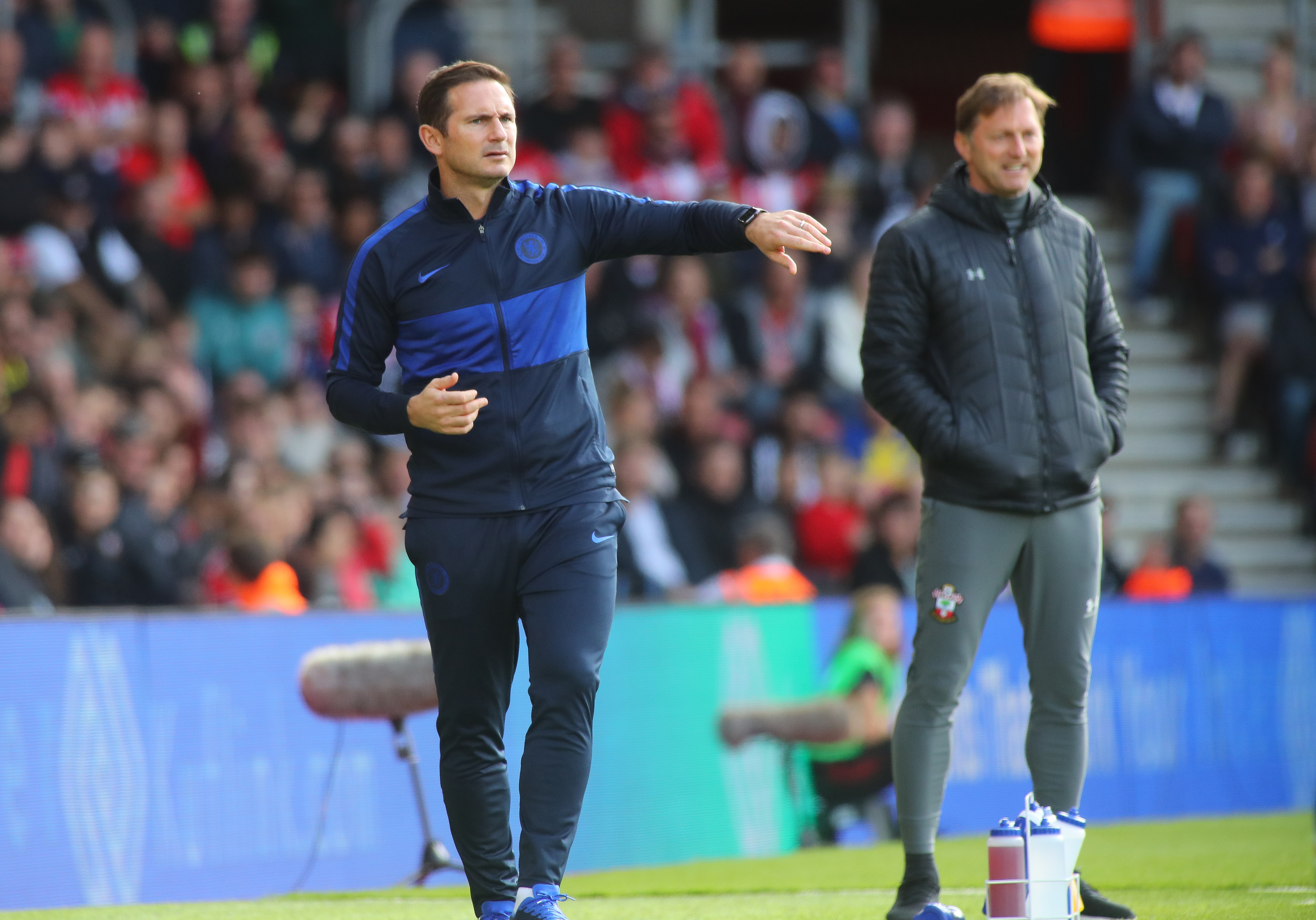 Frank Lampard pożegna się z posadą? Dziennikarz zdradził, kto jest numerem jeden na liście włodarzy Chelsea